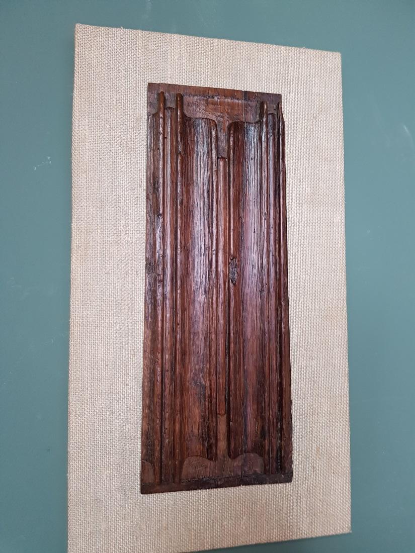 Antique Dutch hand carved Gothic panel made of oak, mounted on a fabric background and in a good condition for its age. Originating from the 1st half of the 16th century.

The measurements are incl. Background,
Depth 3.5 cm/ 1.3 inch.
Width 26.5