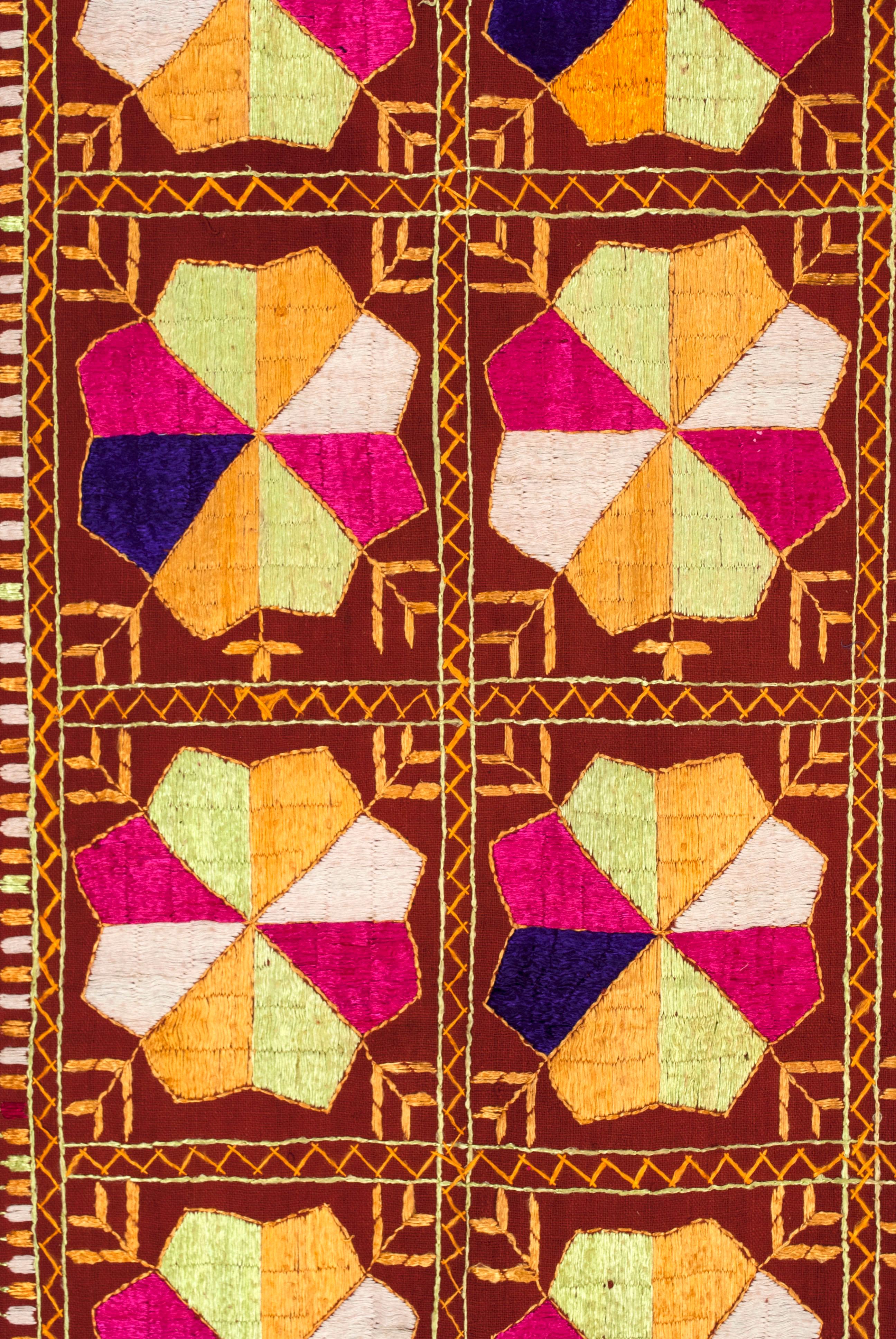 Tribal 1st Half 20th Century Indian Woman’s Shawl / Phulkari