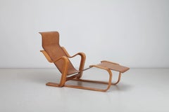 1st Production Marcel Breuer Long Chair for Isokon 1935/36 moulded bent plywood