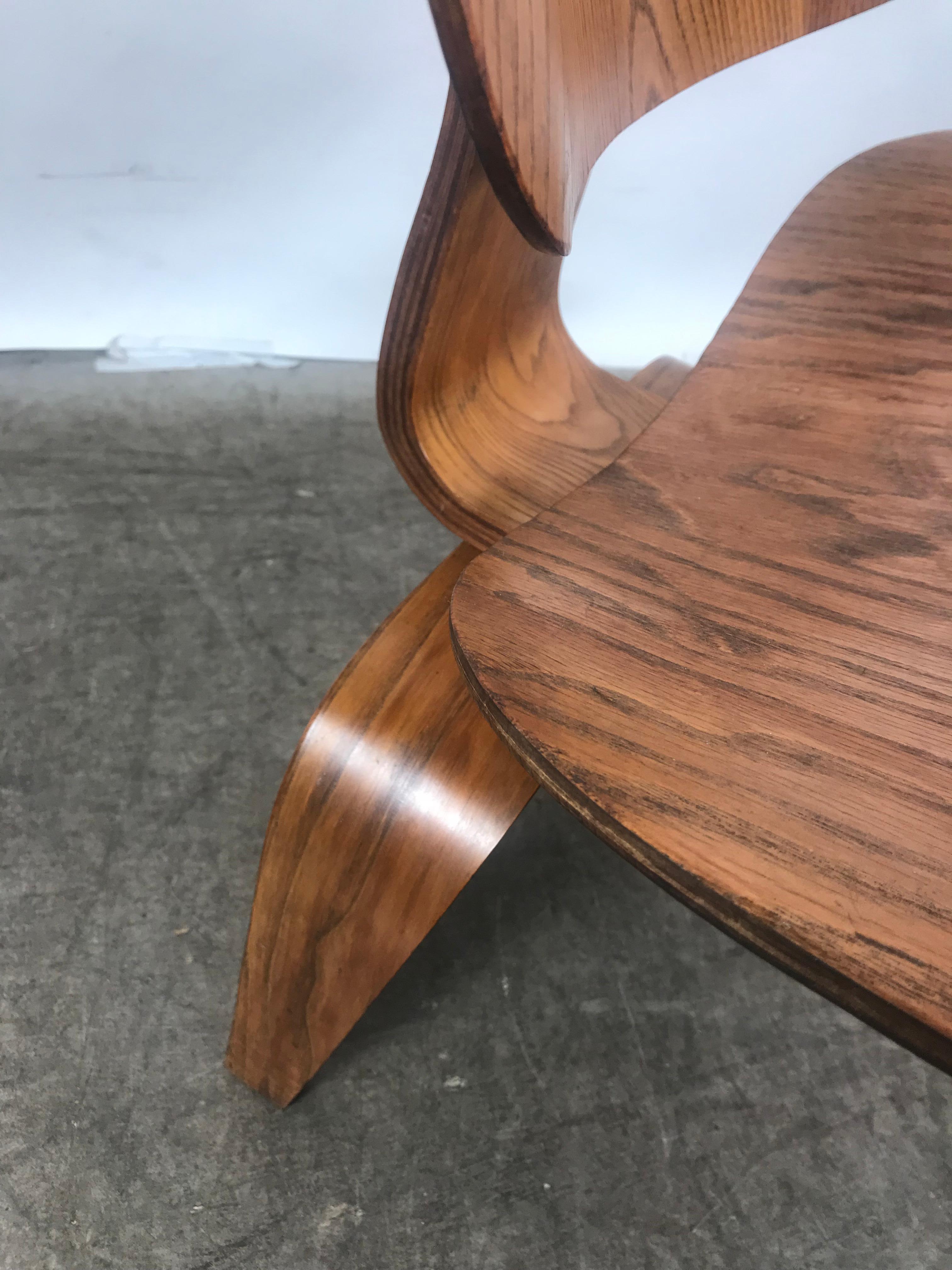 1st Year Production Charles Eames L C W 'Lounge Chair' Early Evans Label In Good Condition In Buffalo, NY