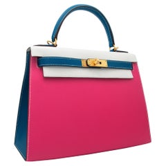 1stdibs Exklusive Hermès Kelly 28cm Tri-Color Epsom Leder Gebürstetes Gold
