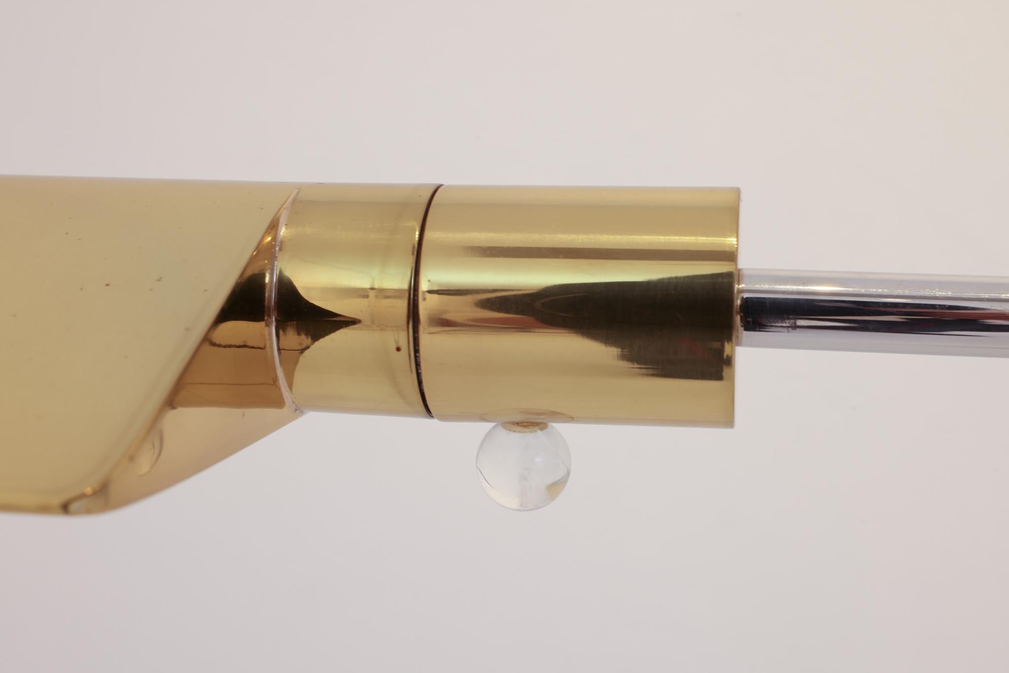 1UWV Low Profile Chrome/Lacquer Brass Luminaire Swivel Lamp by Cedric Hartman In Good Condition In Palm Desert, CA