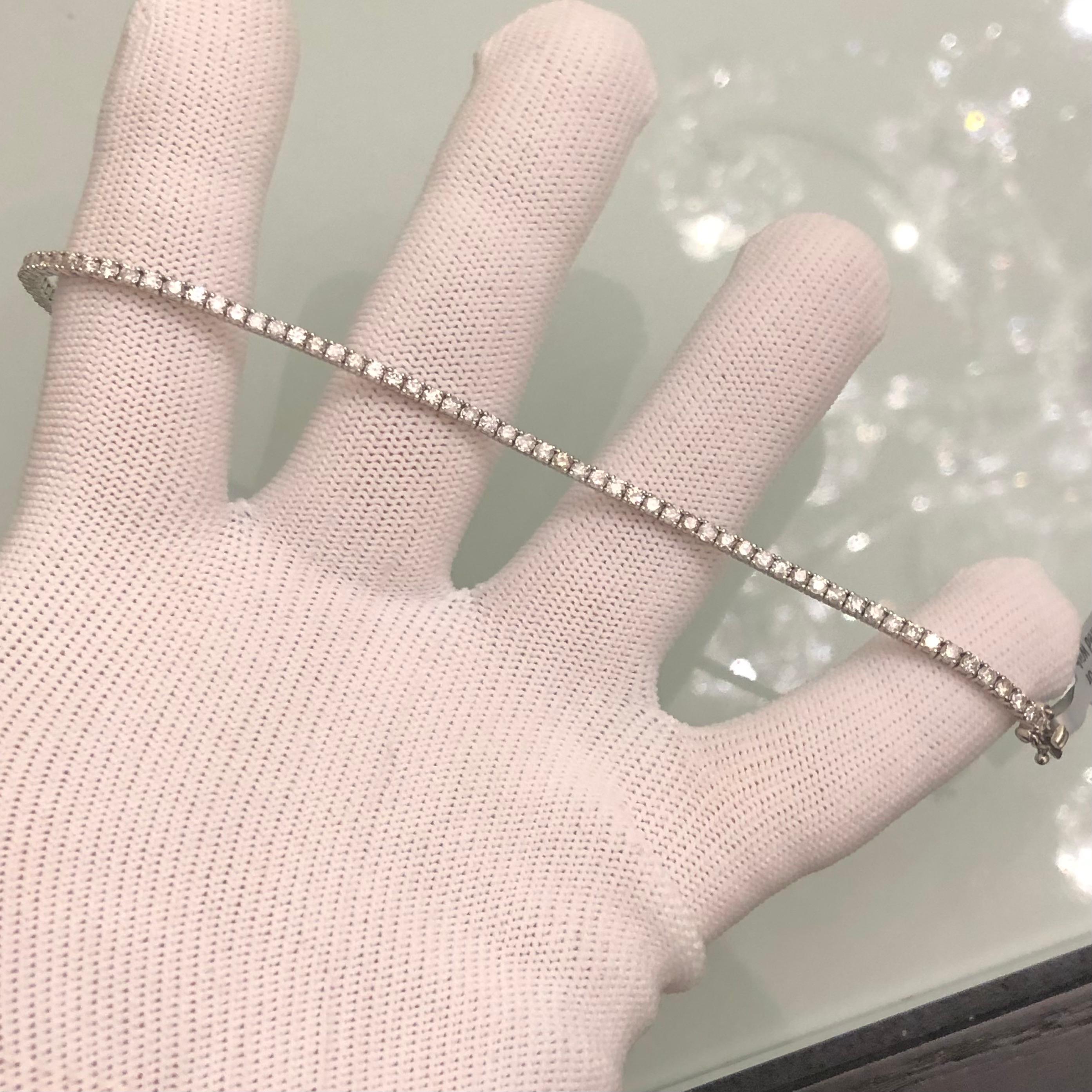 2 1/2 Carat Ct Real Natural Round Diamond Tennis Link Bracelet In 14k White Gold In New Condition For Sale In New York, NY