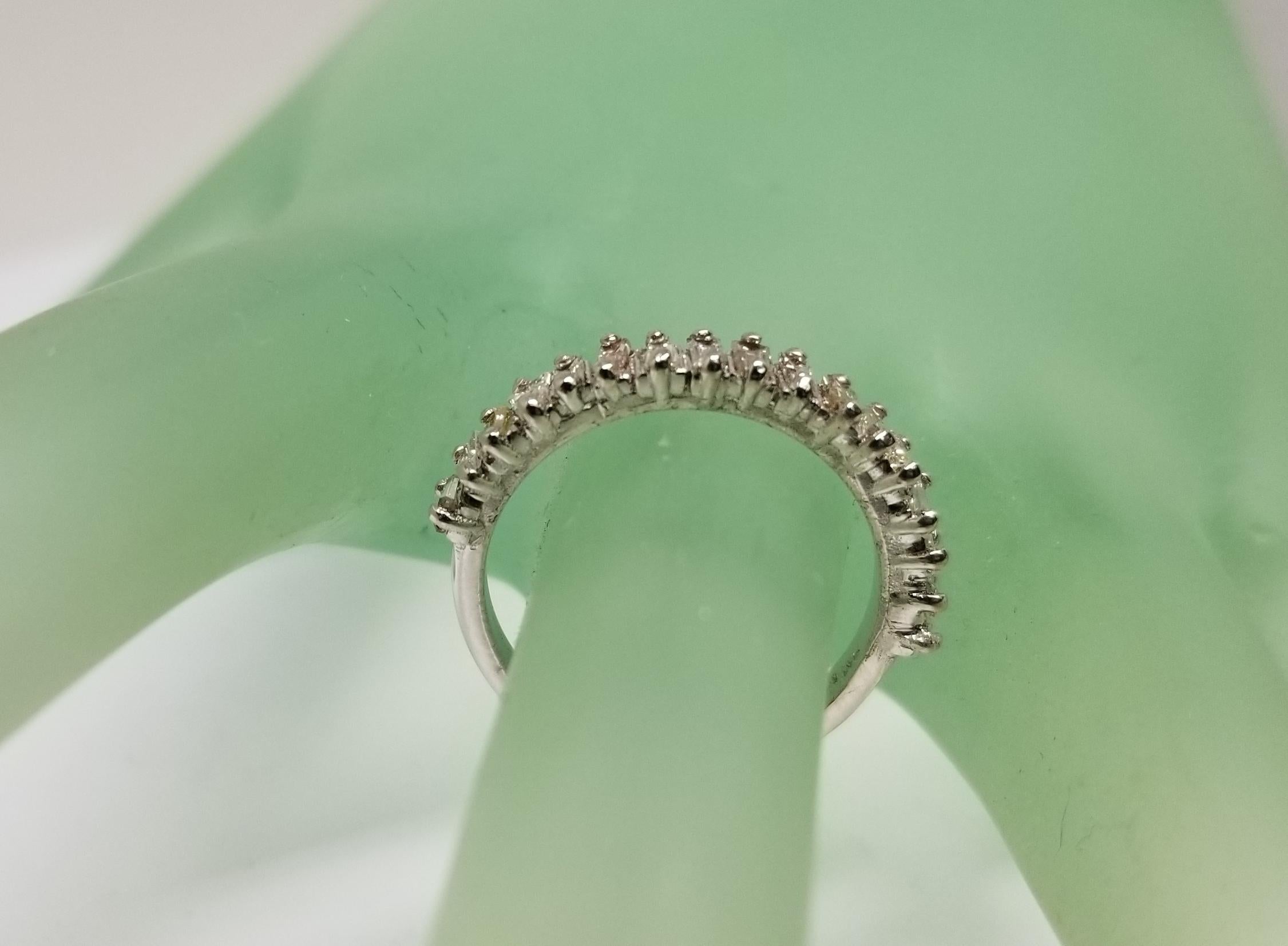 2 carat baguette diamond ring