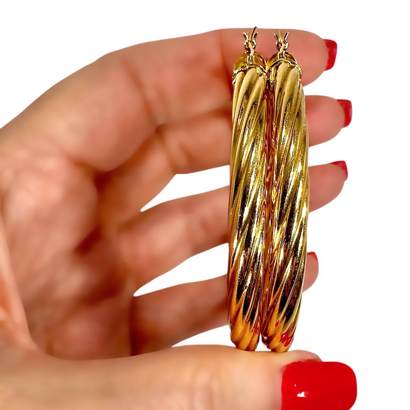 2 3/8 Inch Diameter 18K Yellow Gold Hoop Earrings by Italian Maker Unoaerre For Sale 4
