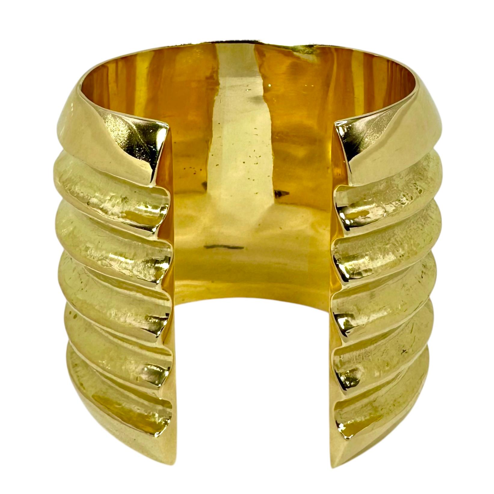 2 3/8 Inches Wide Vintage 18K Yellow Gold Cuff Bracelet with Open Back For Sale 2