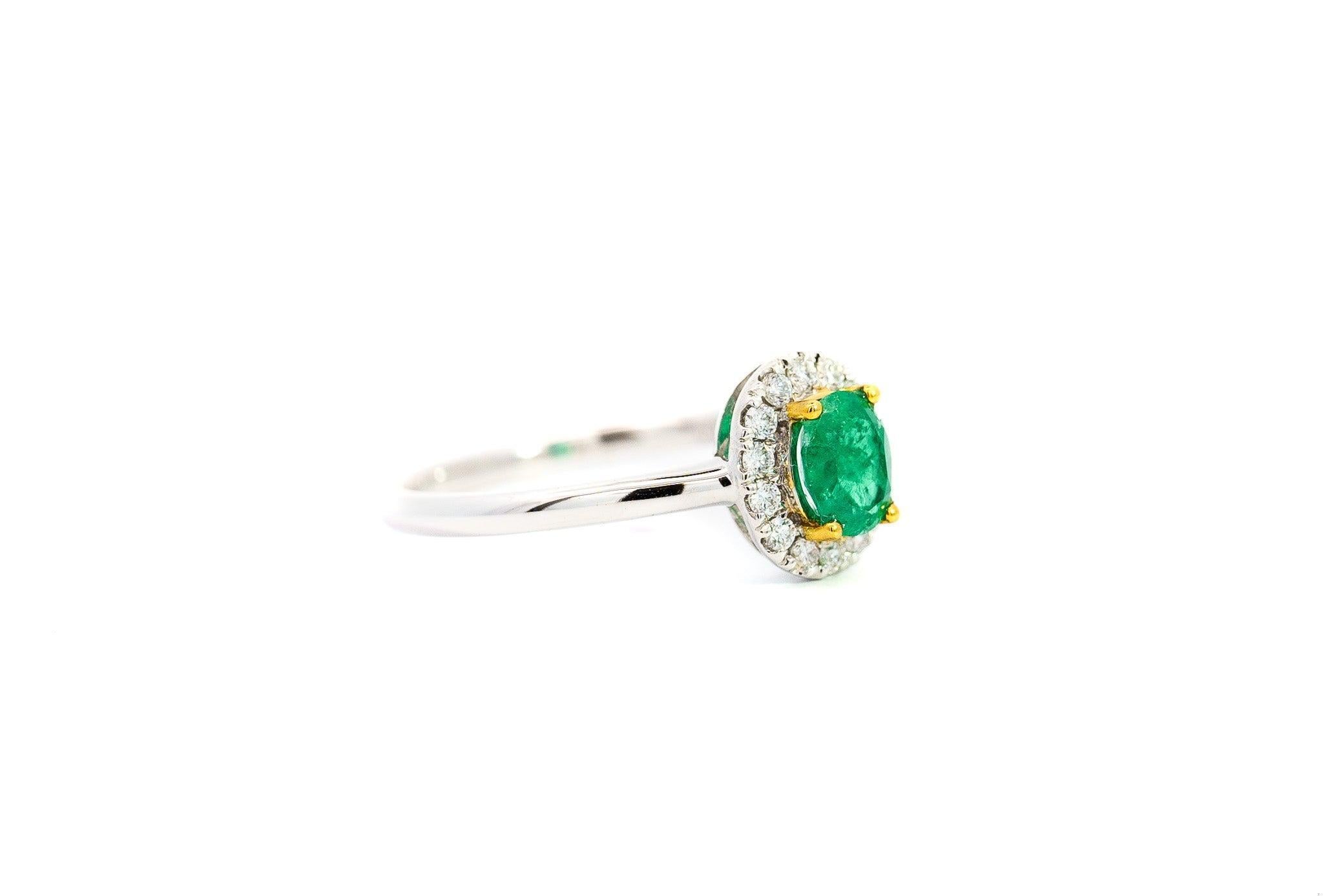 2/3 Carat Natural Emerald & Diamond Oval Halo 1.7mm Band Ring in 18K White Gold In New Condition For Sale In Miami, FL