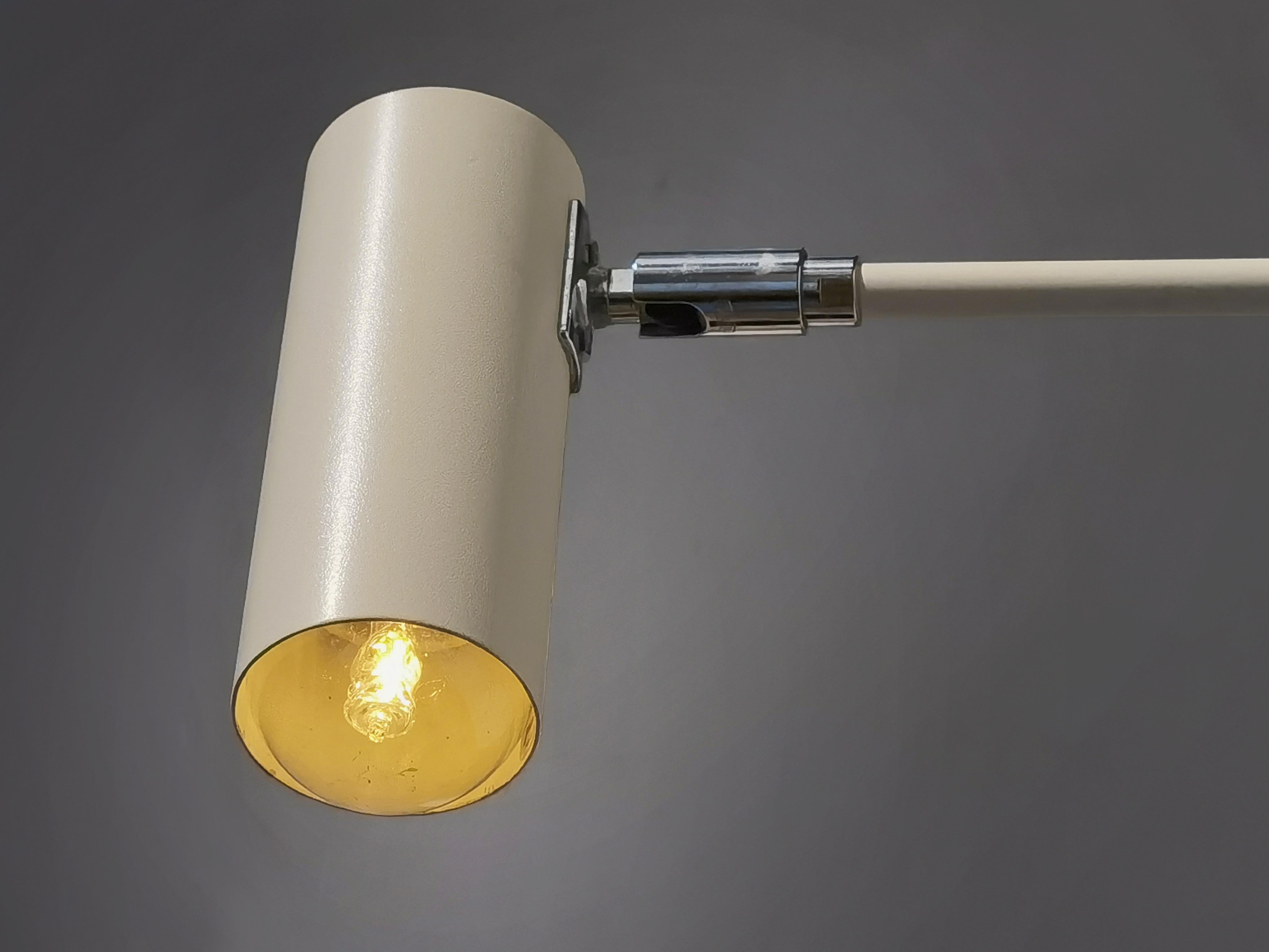 2/4 APARATOS DE PARED MODERNOS DEL MEDIO SIGLO de RENE-JEAN CAILLETTE PARSCOT Francia 1950 en Bastante bueno estado para la venta en PARIS, FR