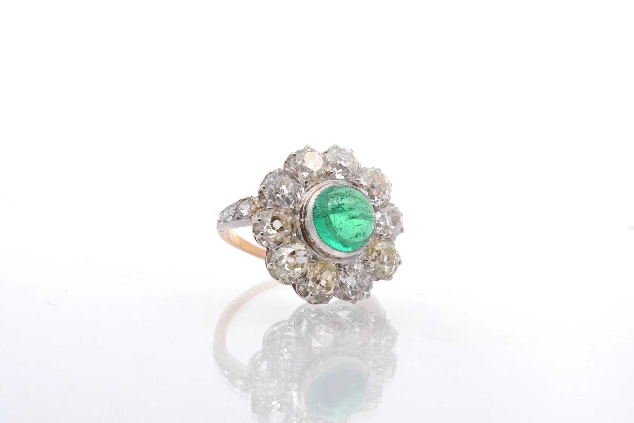 Cabochon 2, 94 Carats cabochon emerald ring with diamonds For Sale