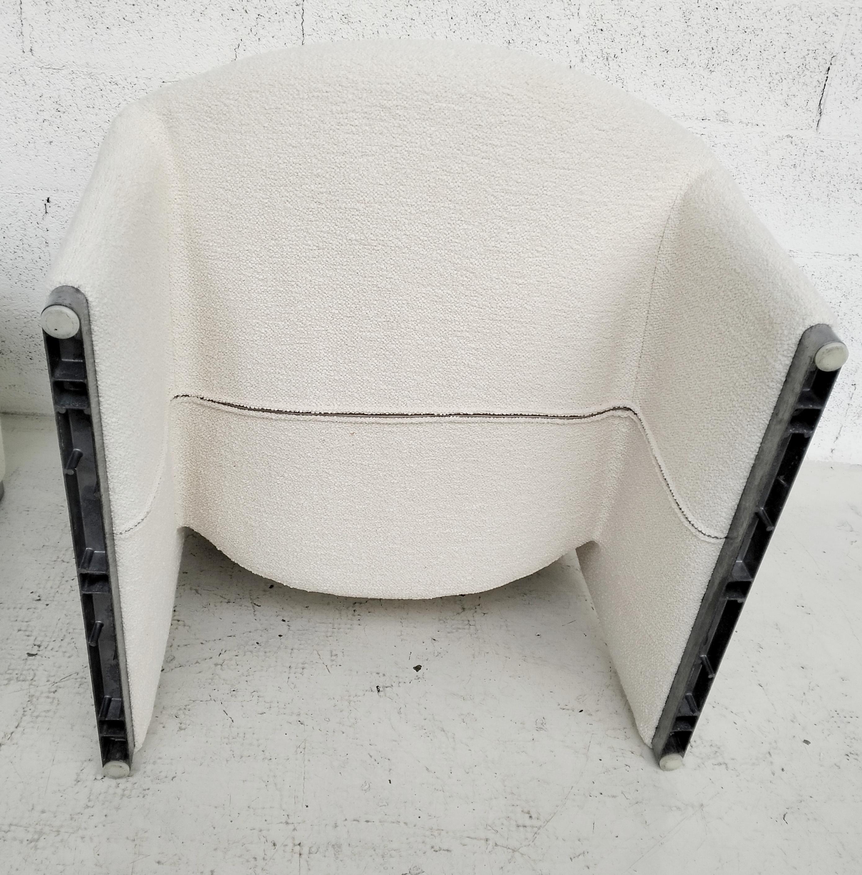 2 Alky chairs renewed white bouclè Giancarlo Piretti for Anonima Castelli  70s For Sale 6