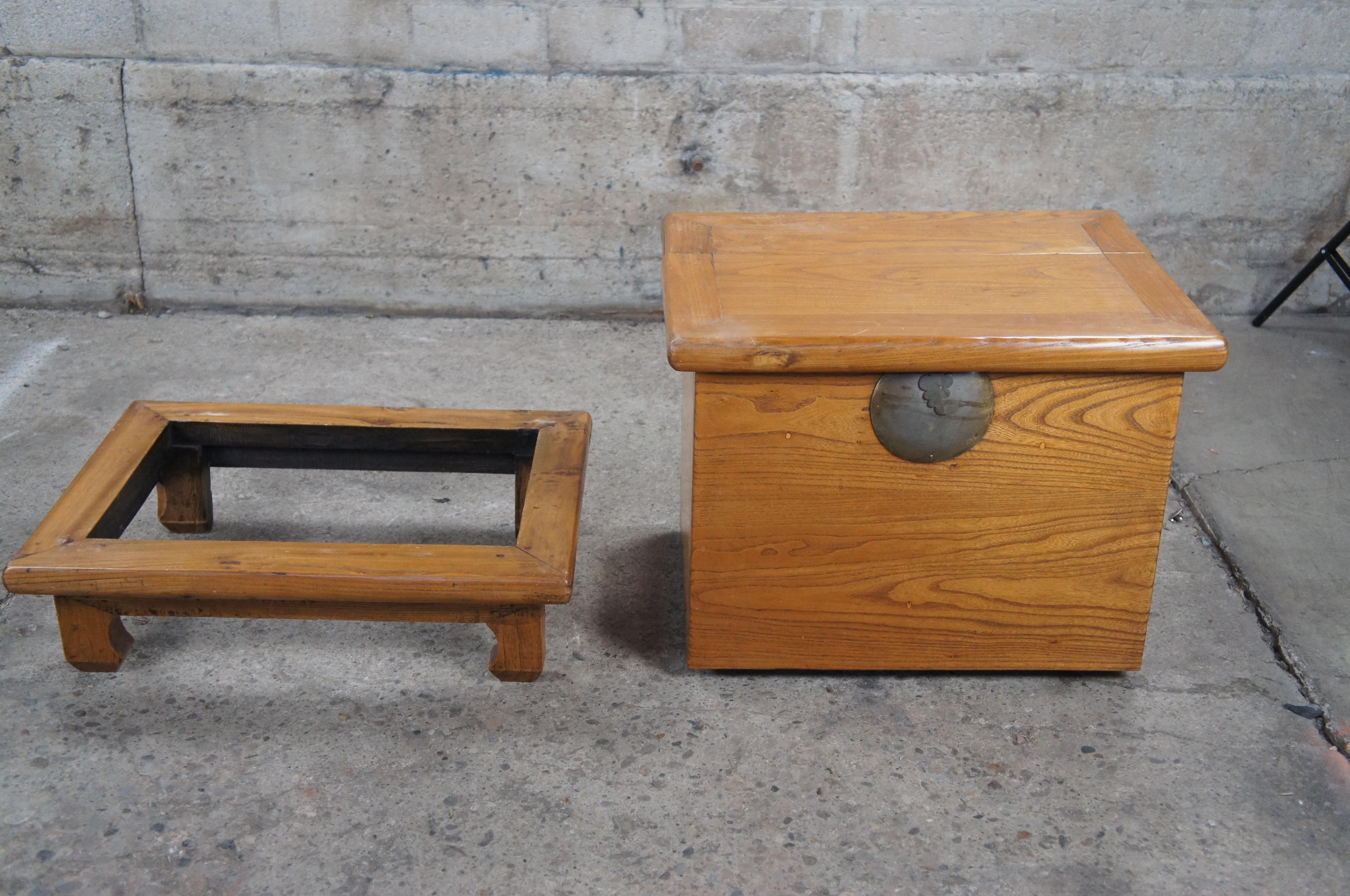 2 Antique 18th Century Qing Dynasty Shanxi Elm Wood Storage Chests Trunks Pair For Sale 5