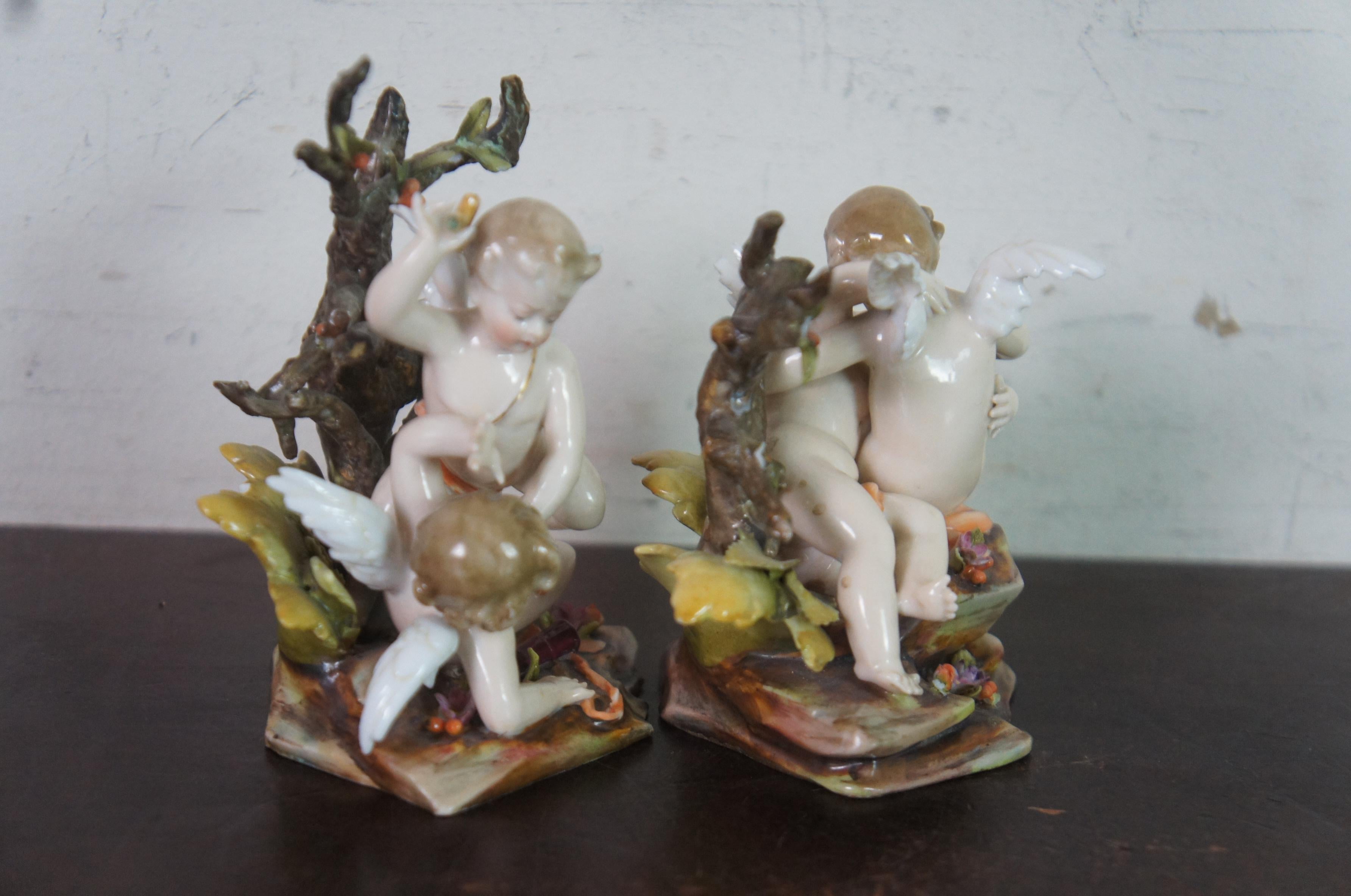 Porcelaine Anciennes figurines de chérubins en porcelaine néoclassique allemande de Richard Eckert Volkstedt