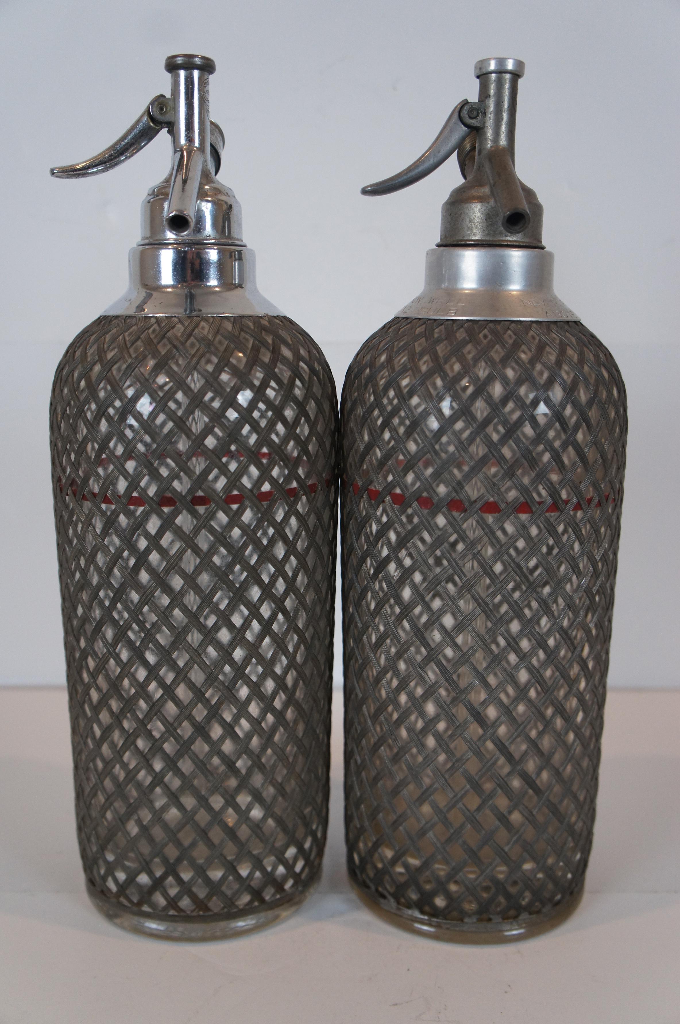 2 Antique Art Deco Sparklets Seltzer Bottles Mesh Wire Siphon Syphon Barware In Good Condition In Dayton, OH