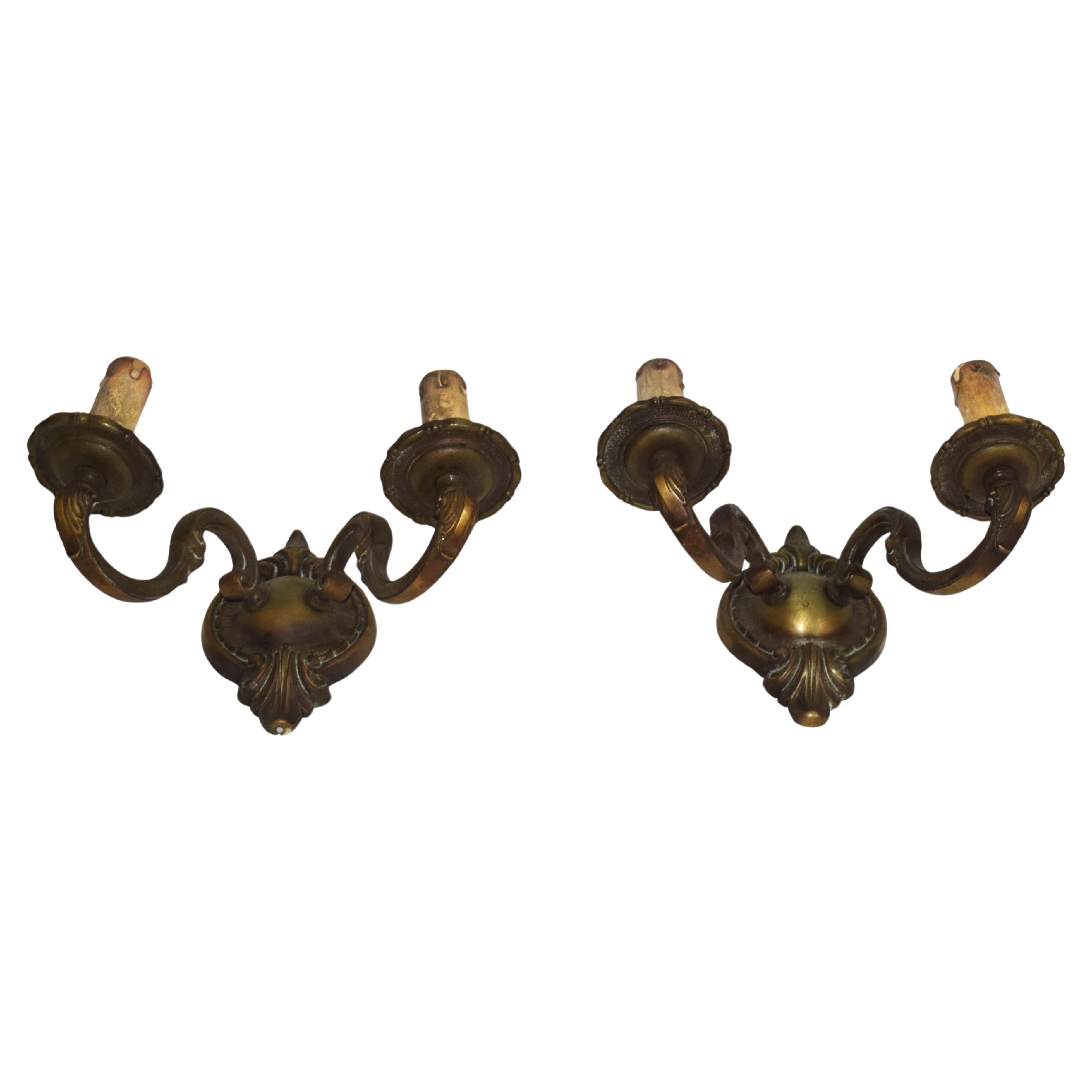 2 antique bronze wall lamps in Baroque style For Sale