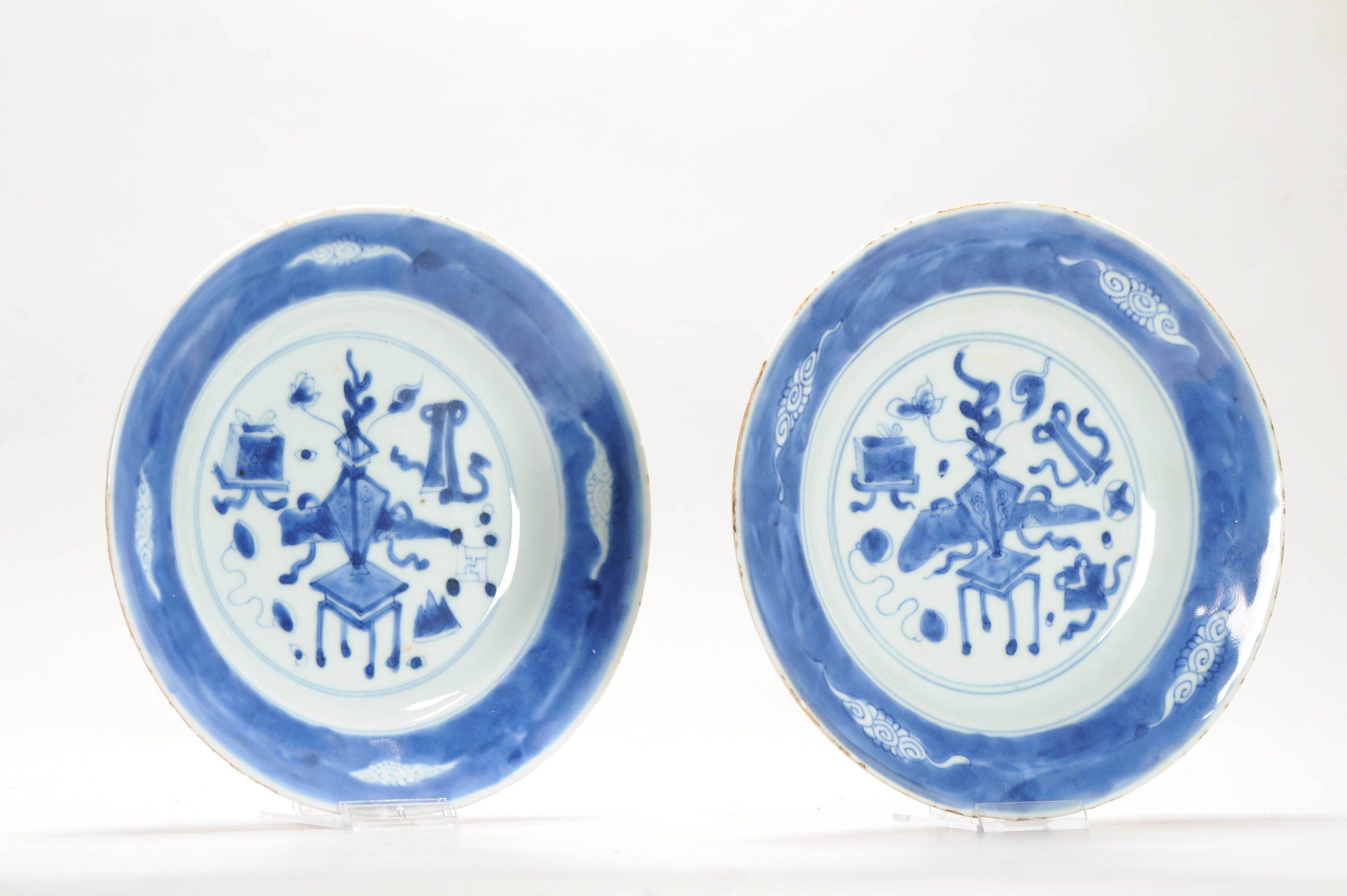 Porcellana #2 Antico set di piatti da pranzo in porcellana cinese del 18° secolo Kangxi blu e bianco in vendita