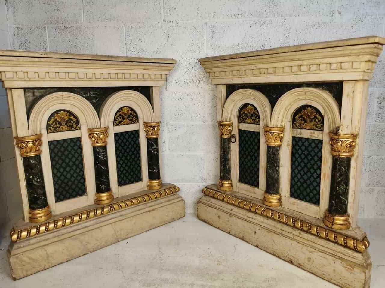 Magnificent Pair of Cantonale (2) remarkable Dimension.
Circa 1770 Italy. original painting and perfect craftmanship, Generally in good condition with visibile signs of agings as shown in the photos. Very autantic piece of art. Quite difficult to