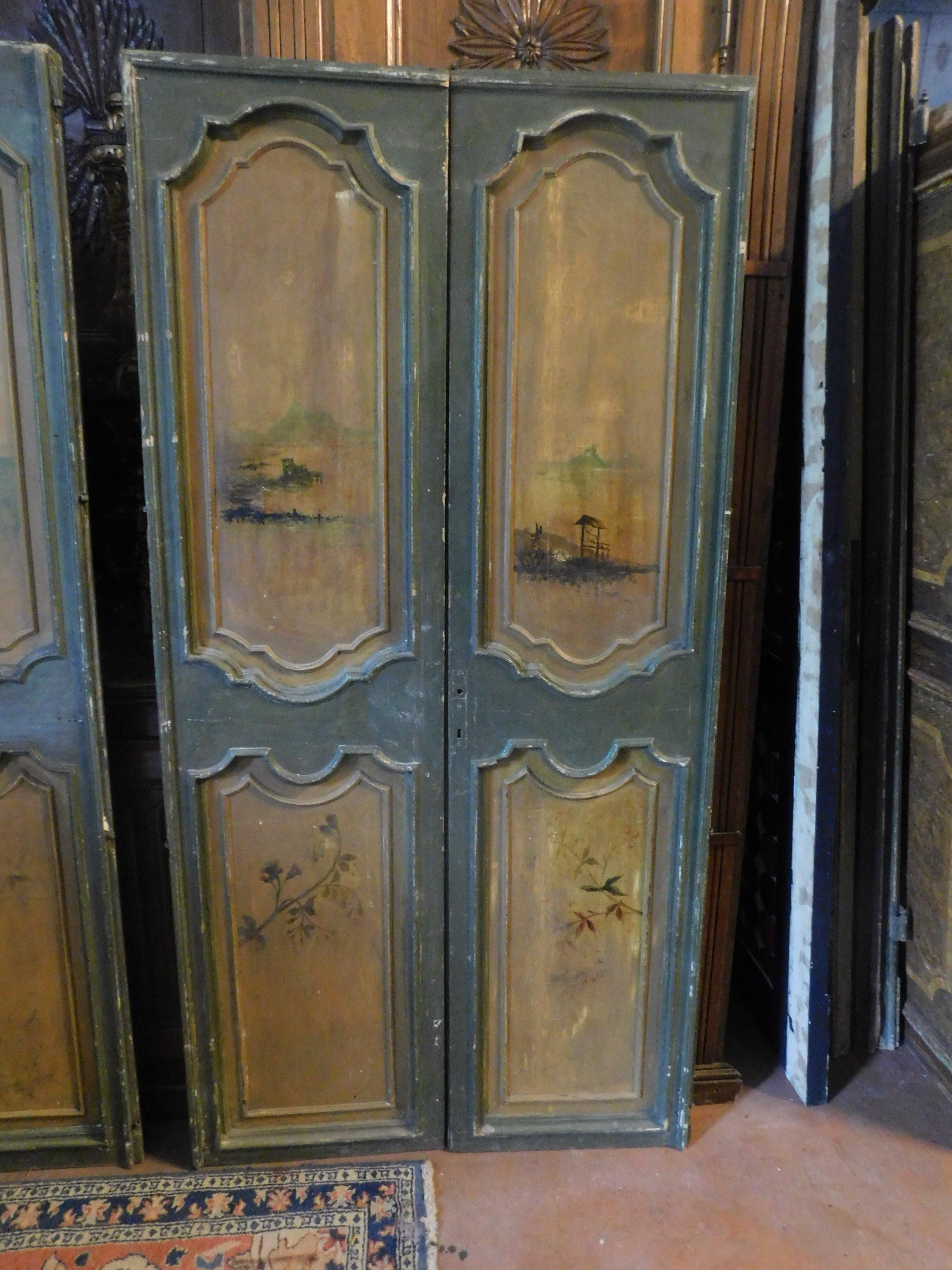 Peint à la main 2 antiques doubles portes laquées vertes et jaunes Paysages peints 1700:: Italie en vente