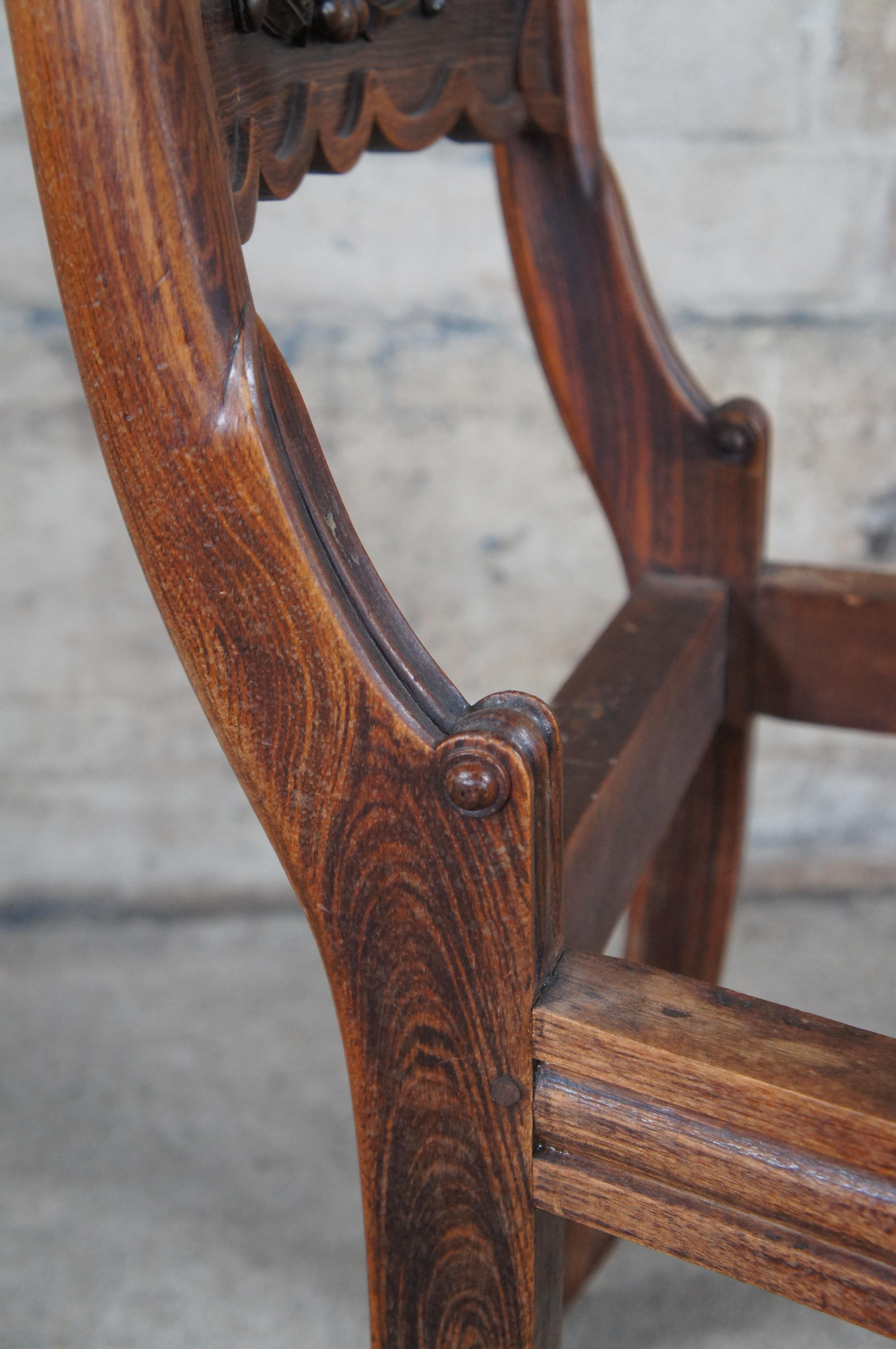 2 Anciennes chaises de salle à manger en palissandre sculpté de style Régence anglaise Paire en vente 2