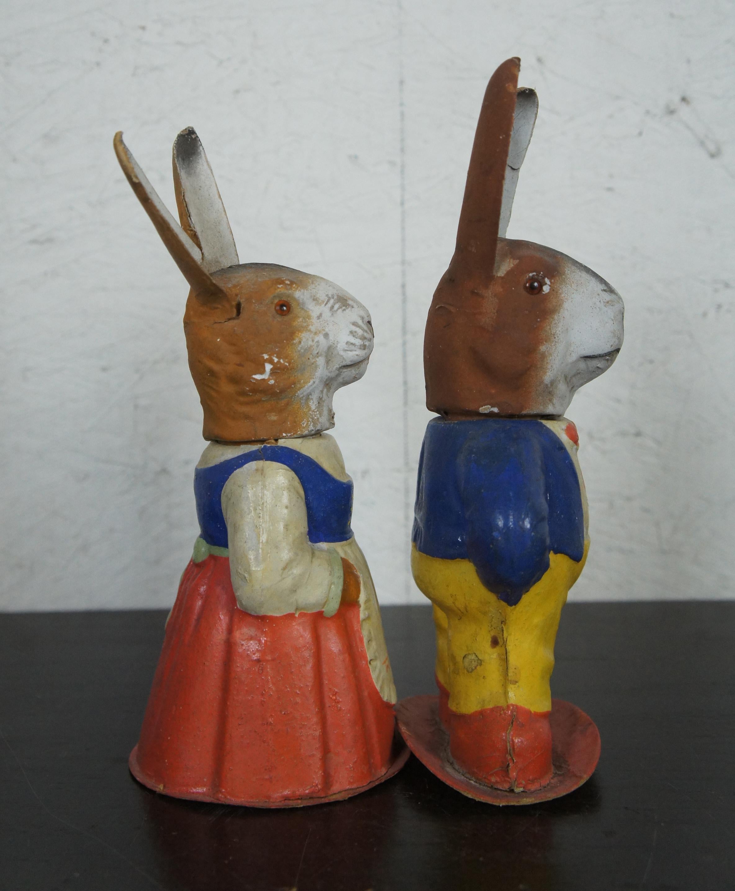 2 Antique German Paper Mâché Easter Rabbit Candy Containers & Display Curio Case In Good Condition In Dayton, OH