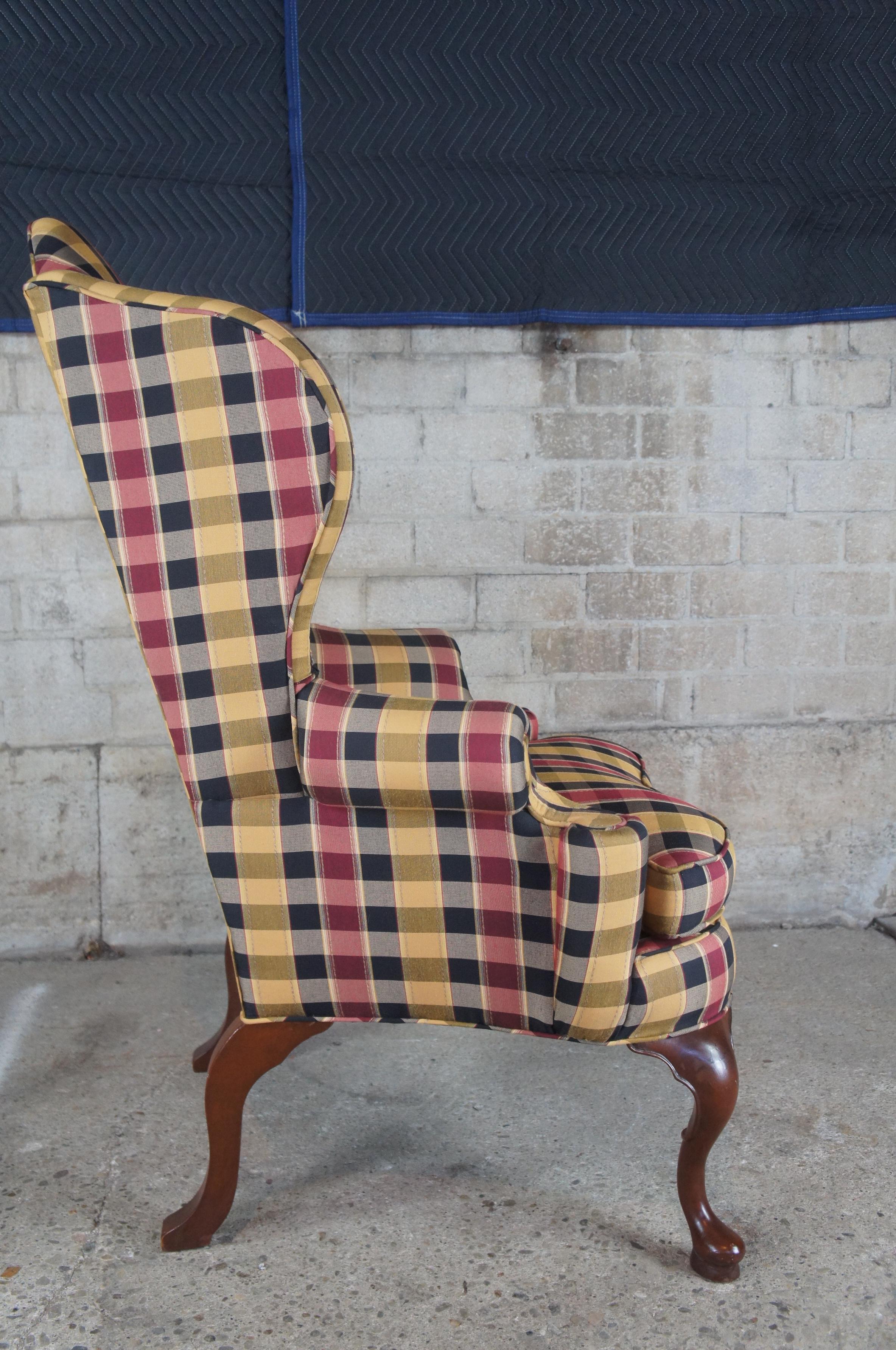 2 Antique Plaid Queen Anne Wingback Library Club Accent Arm Chairs In Good Condition In Dayton, OH