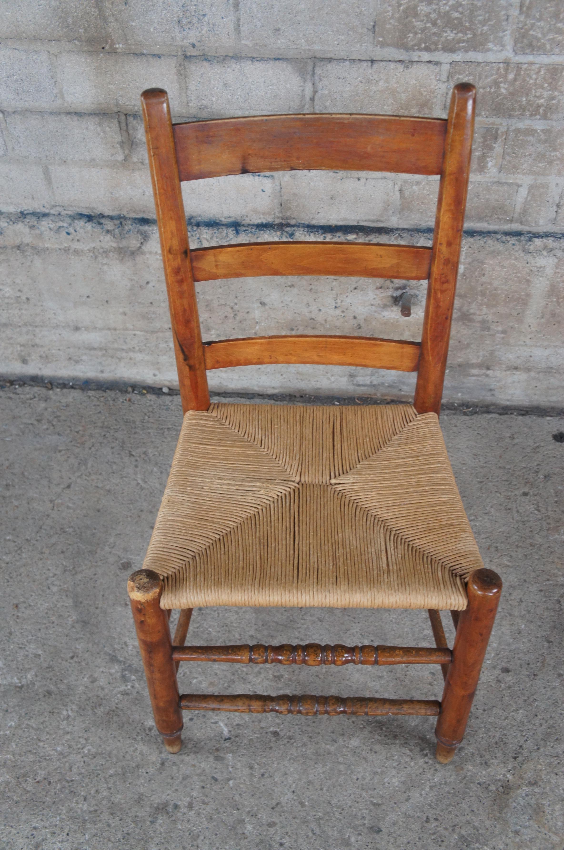 2 Antique Primitive Maple Country Farmhouse Ladderback Rush Side Dining Chairs 5