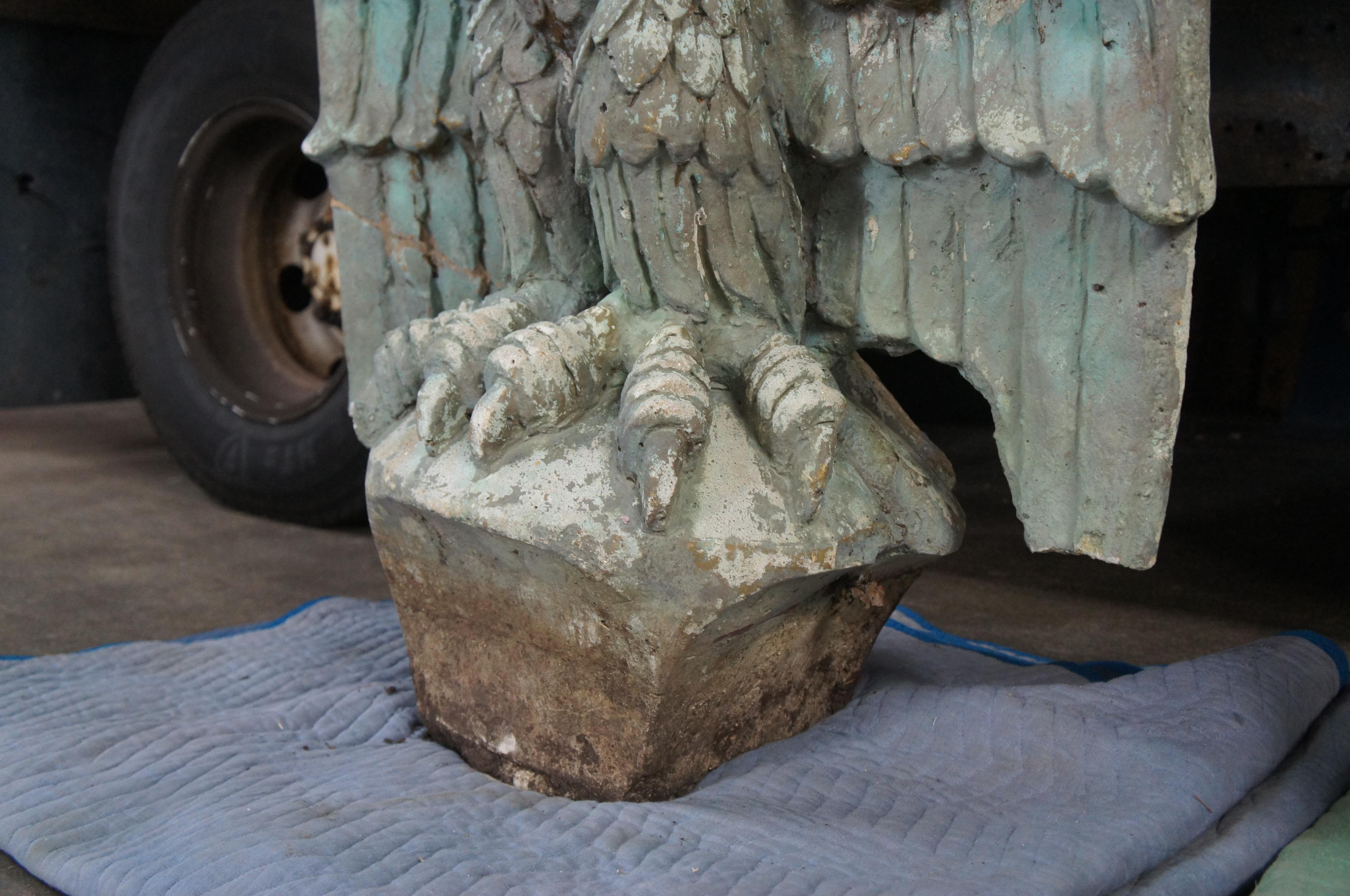 2 Antique Stone Ornamental Garden Opposing Eagle Sculptures Statue Pair 2
