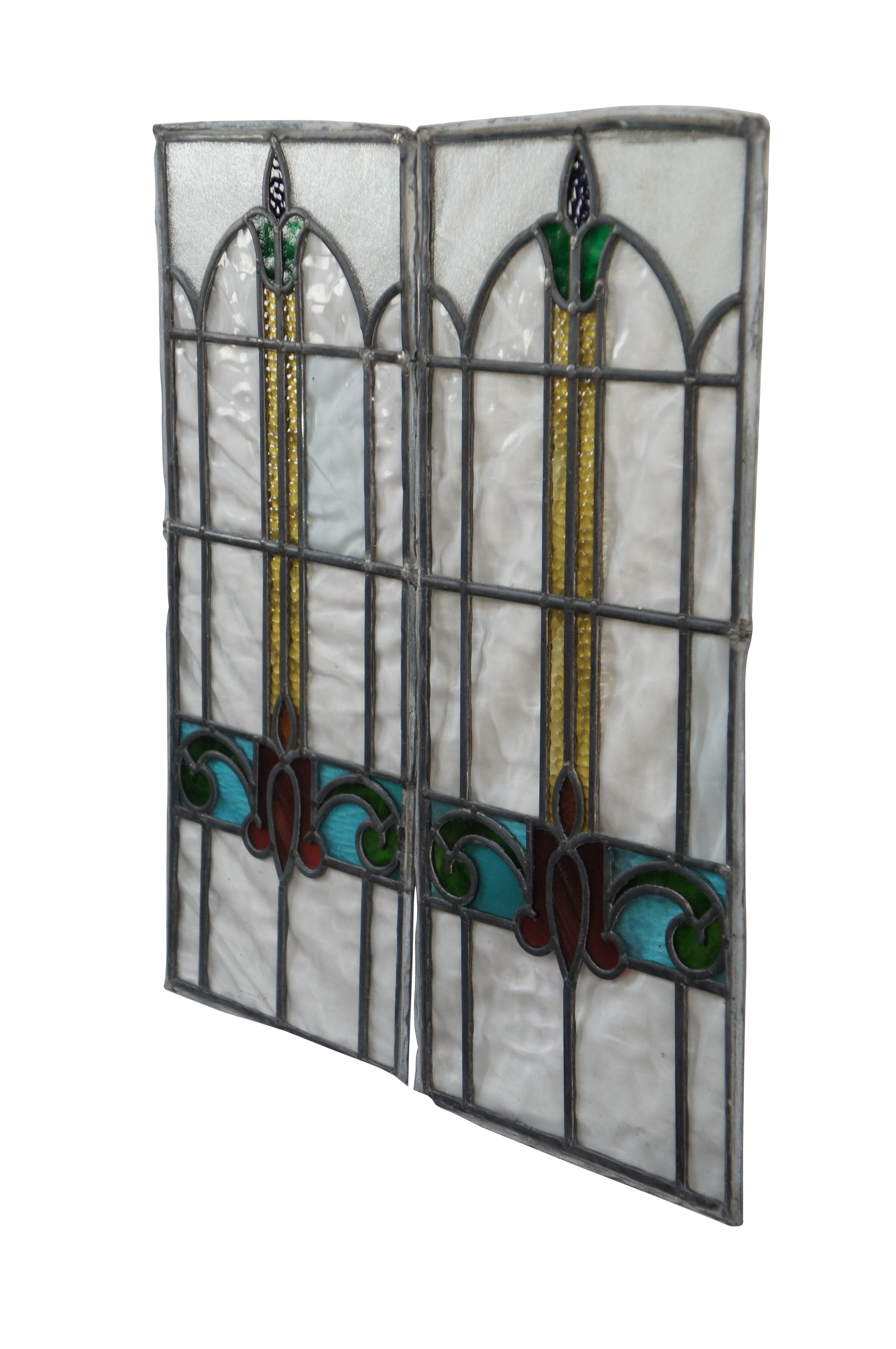 2 Antique Victorian Reclaimed Leaded Stained Glass Scrolled Tulip Window Panel In Good Condition In Dayton, OH