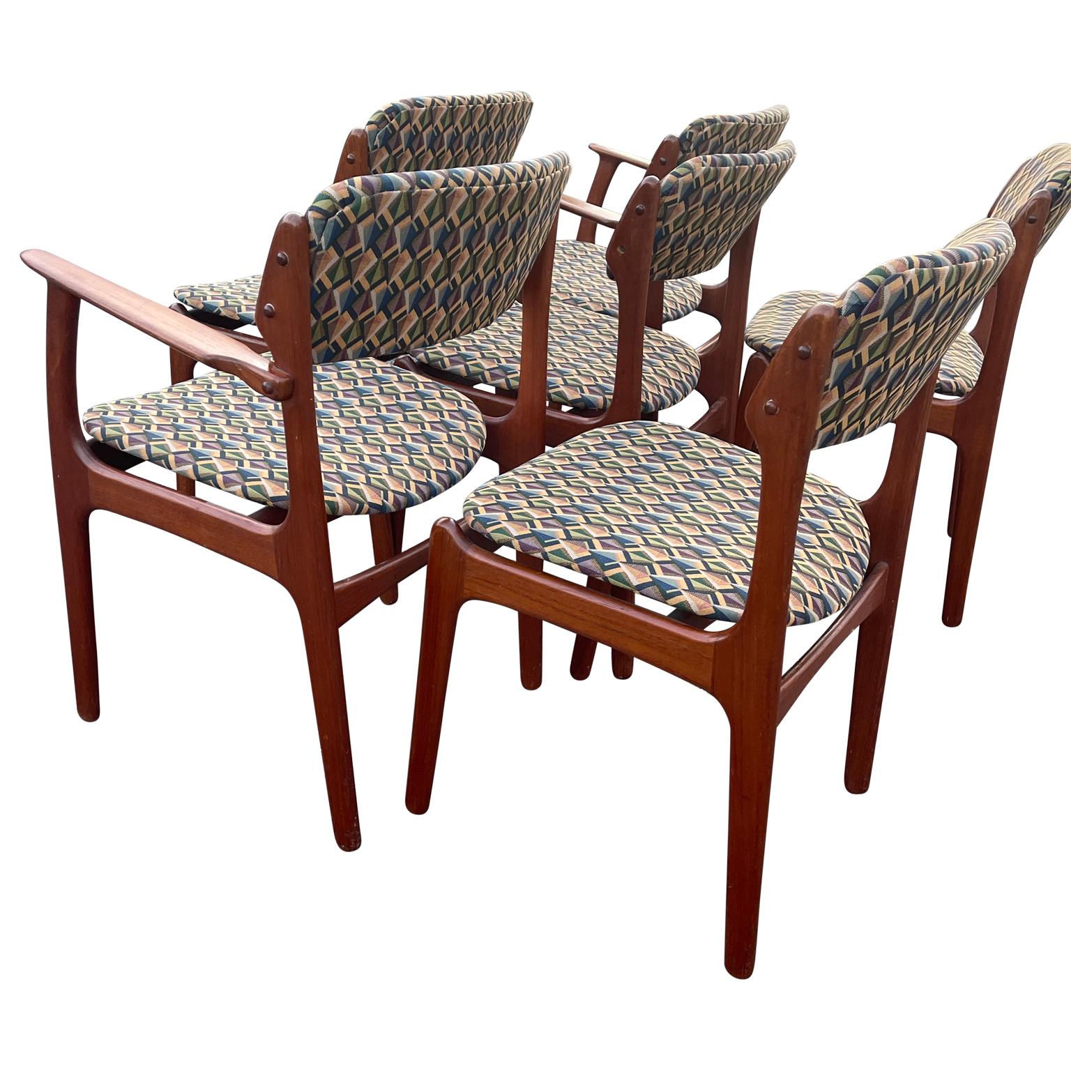 Set of 6 Danish Dining Chairs by Domus Odense, Denmark Scandinavia In Good Condition In Haddonfield, NJ