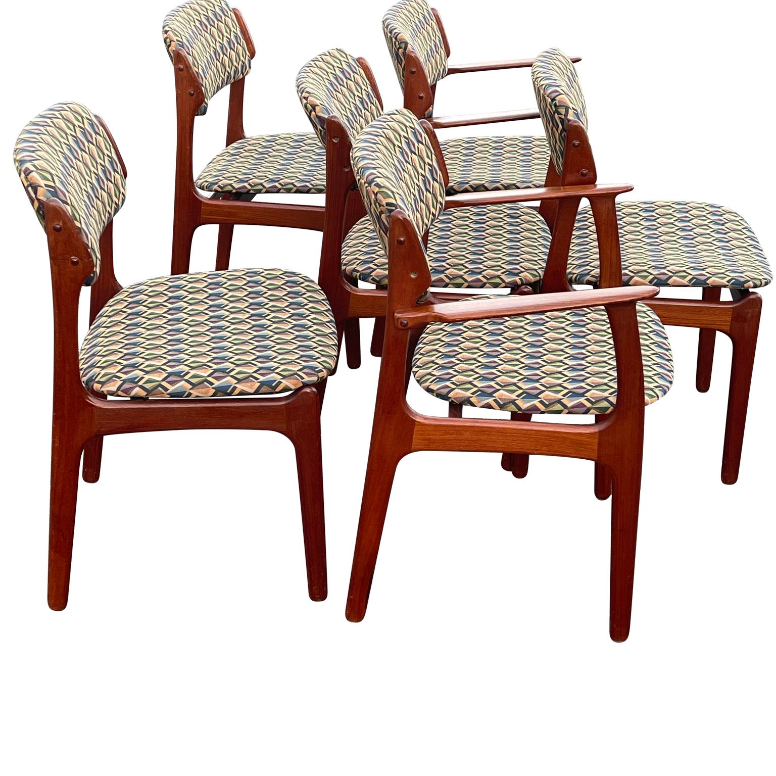 20th Century Set of 6 Danish Dining Chairs by Domus Odense, Denmark Scandinavia