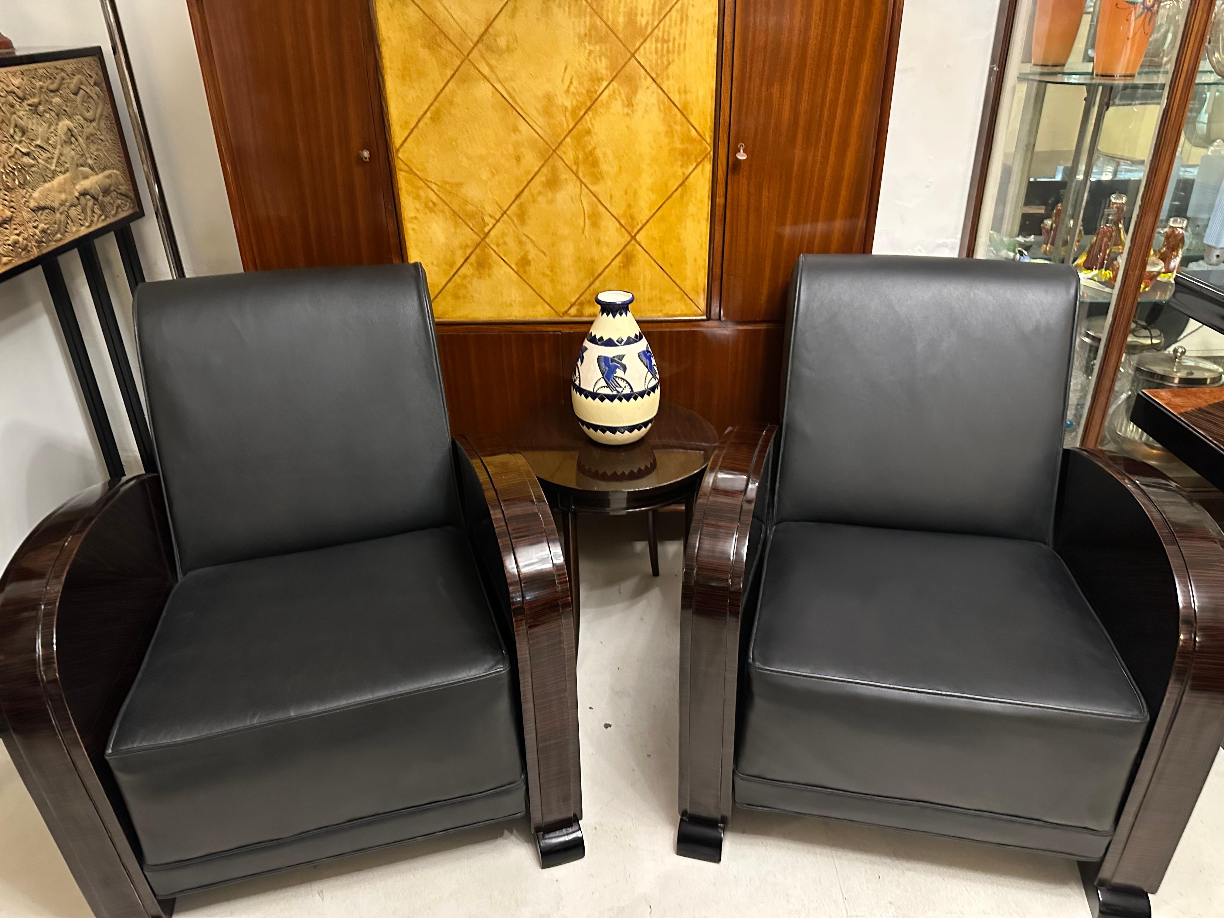 2 Armchairs Art Deco in wood and leather, Made in France, 1920 For Sale 5