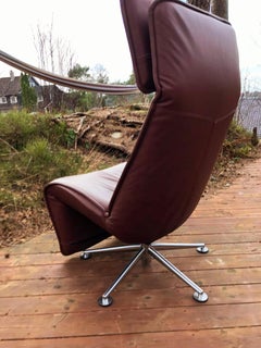 2 Armchairs Modi Contura 2000 Zero Gravity by Hjellegjerde