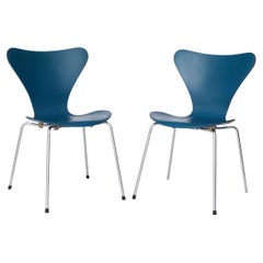 2 Arne Jacobsen Series 7 Chairs – Model 3107 – Fritz Hansen Vintage 1950s Dining