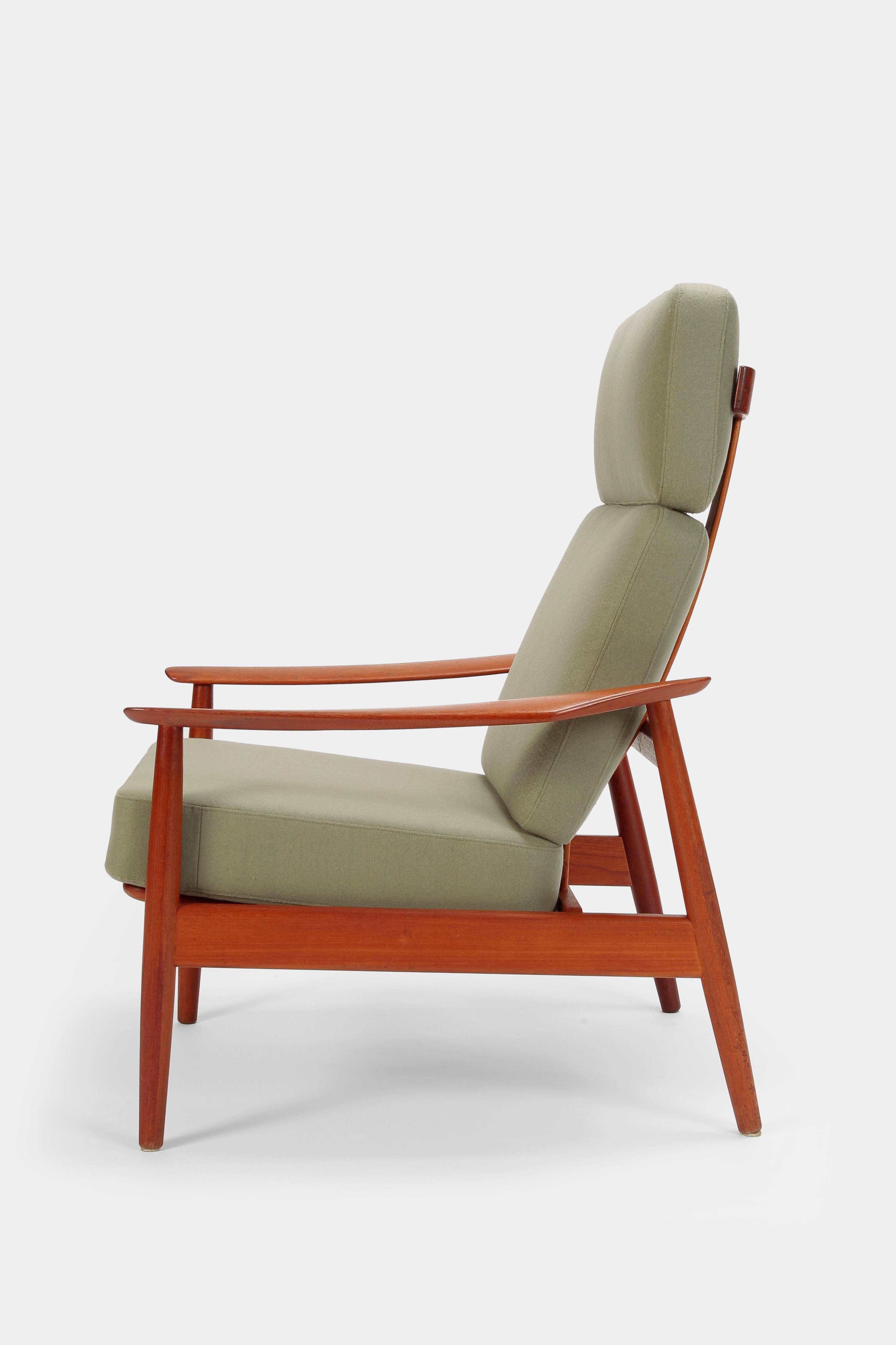 Mid-20th Century 2 Arne Vodder High Back Chairs France & Son Teak, 1960s For Sale