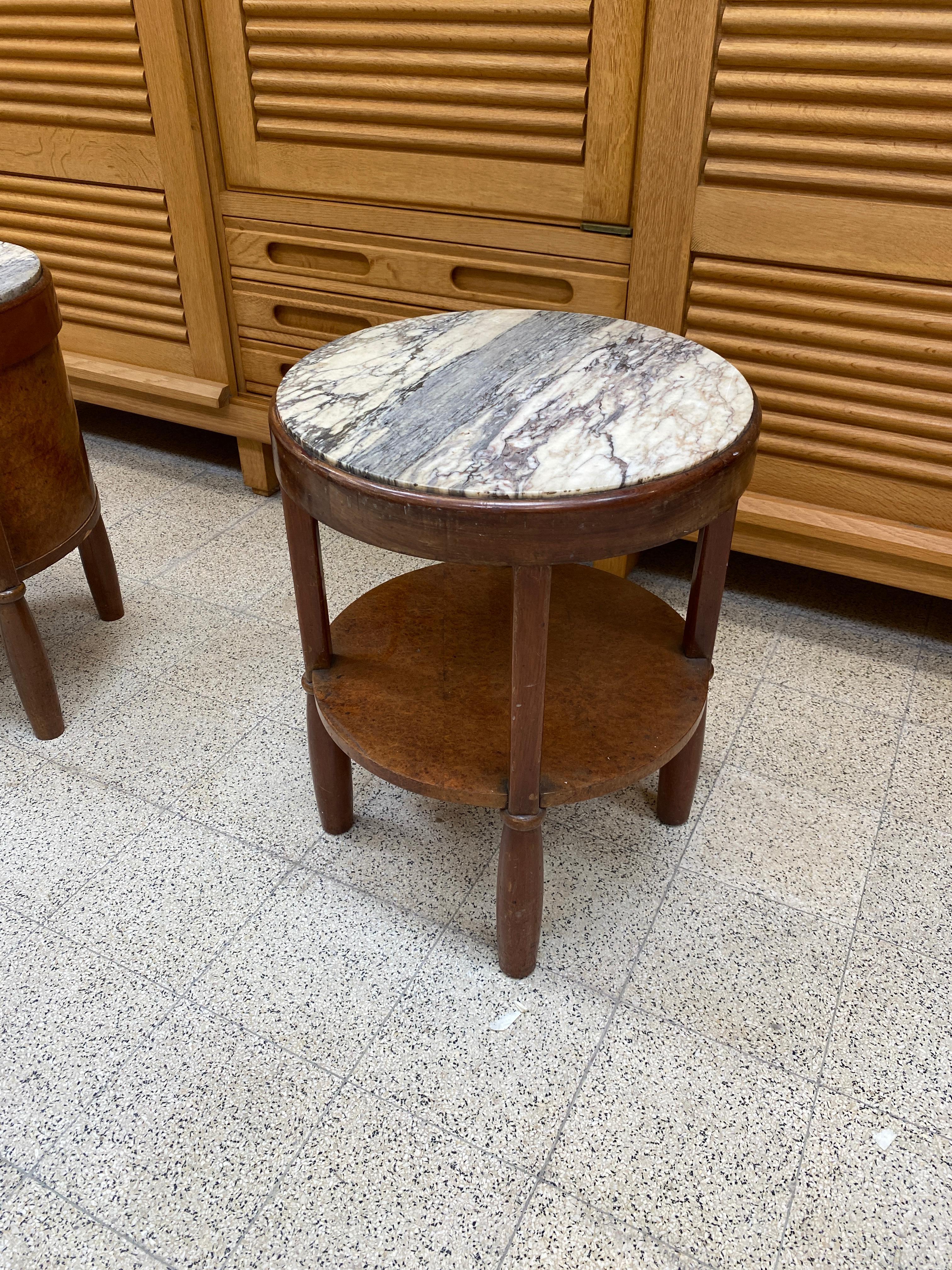 French 2 Art Deco Bedside Tables in Mahogany, Amboyna Burl and Marble, circa 1930 For Sale