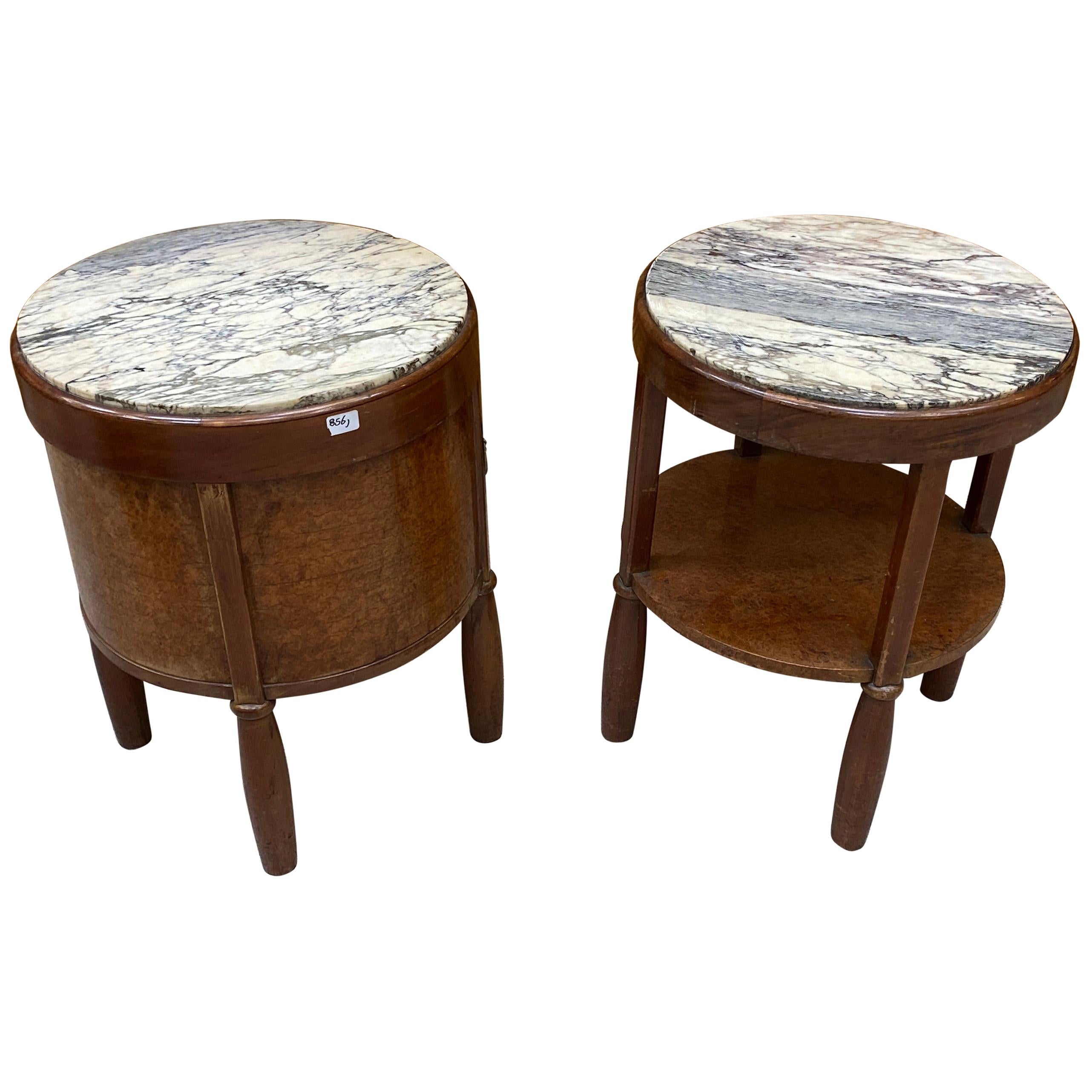 2 Tables de chevet Art Déco en acajou, loupe d'Amboyna et marbre, vers 1930 en vente