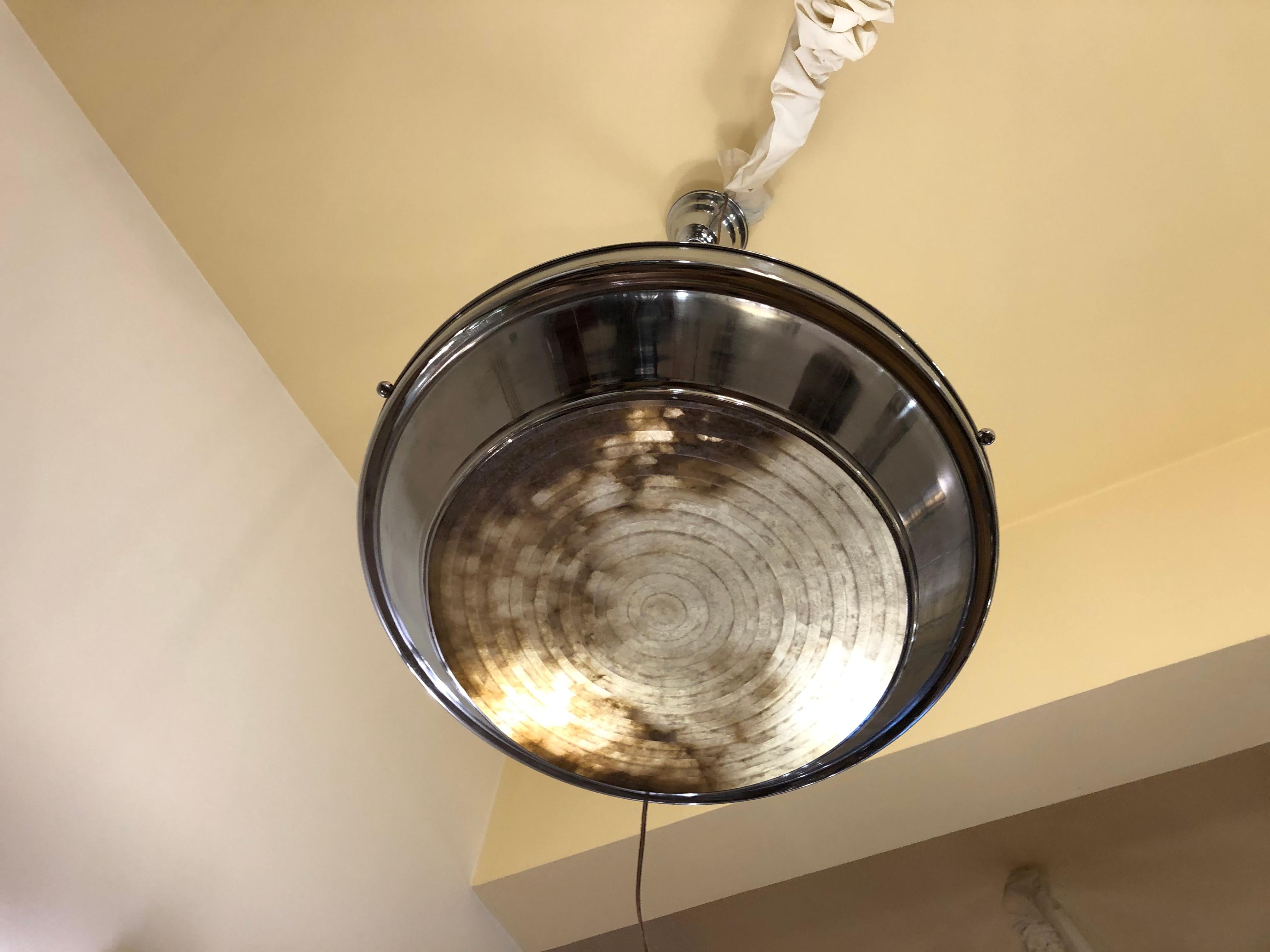 Cromo 2 lampadari Art Deco in alabastro e cromo, stile, 1935 in vendita