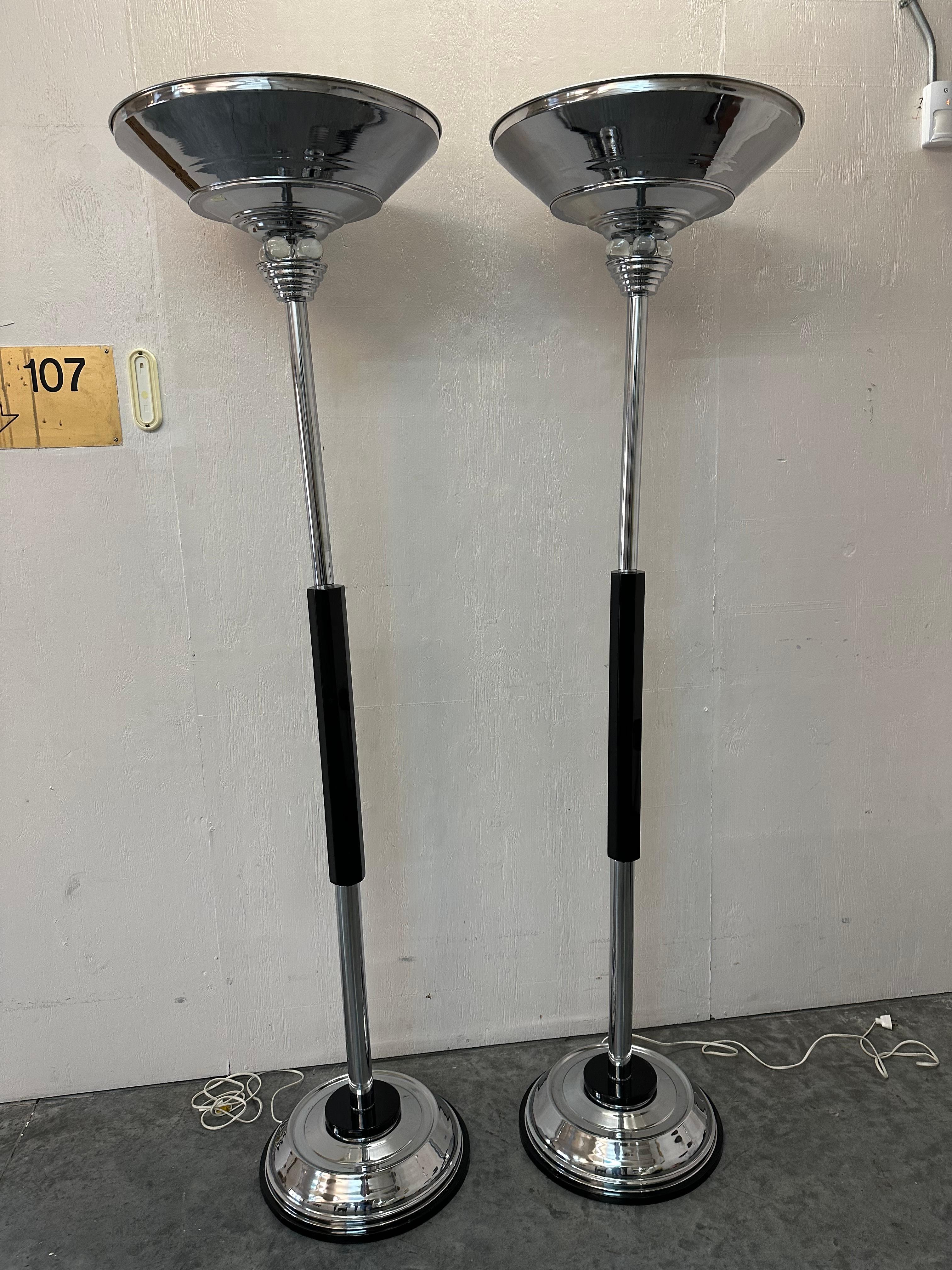 2 Art Deco Floor Lamps, France, Materials: Wood, glass and Chrome, 1940 For Sale 4