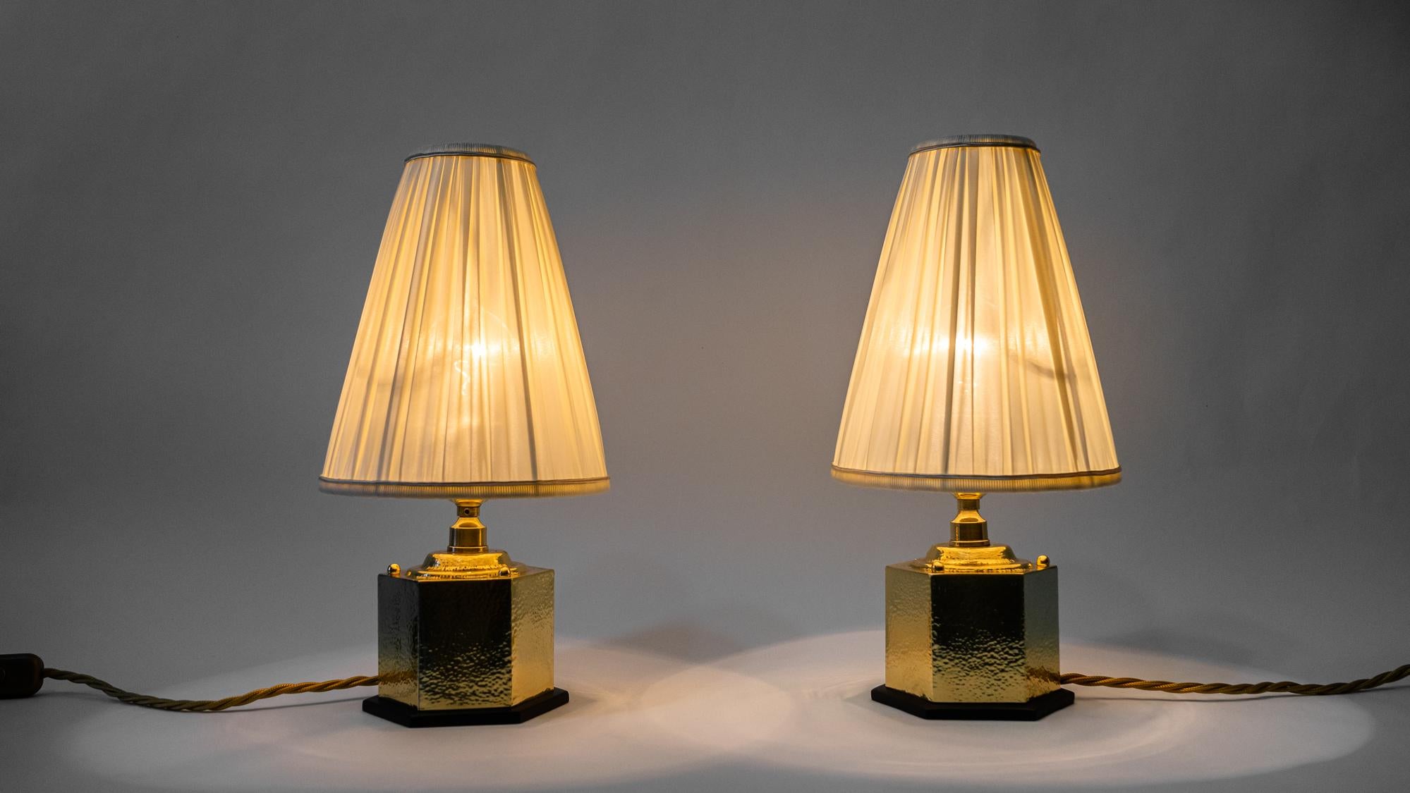 2 Art Deco Hammered Hexagonal Table Lamps with Bakelite Base and Fabric Shades 6