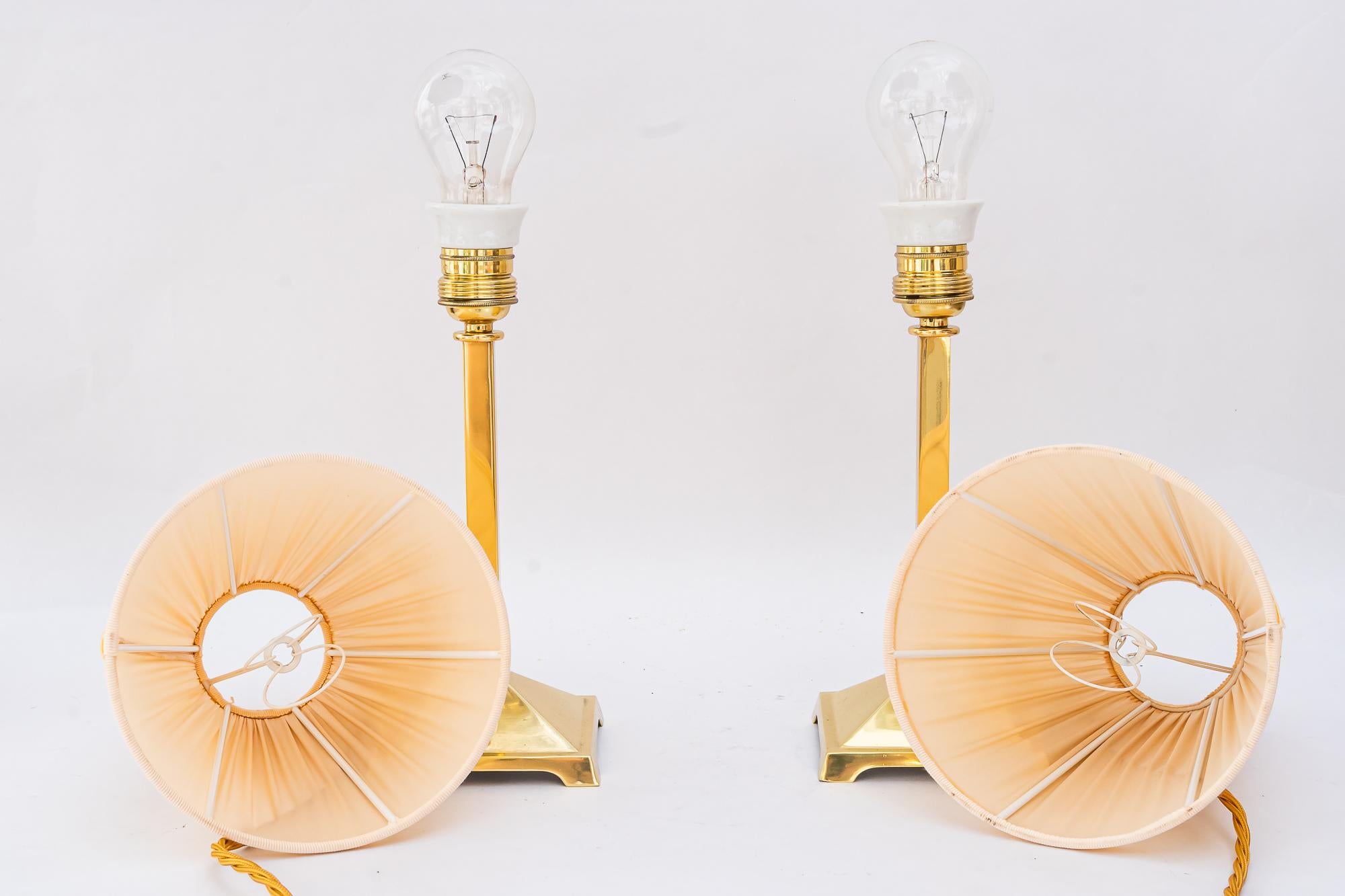 2 Art Deco Tischlampen mit Stoffschirmen Wien um 1920er Jahre im Angebot 9