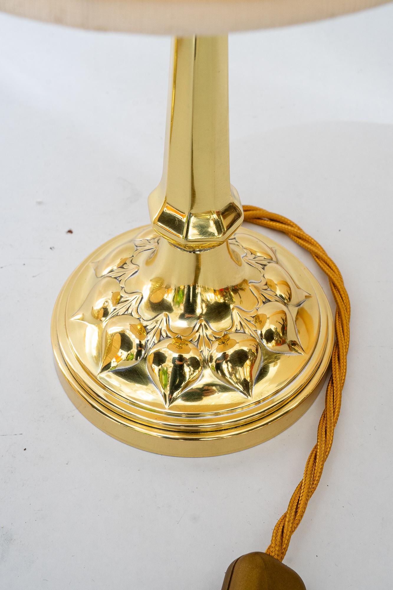 2 lampes de bureau Art Déco avec abat-jour en tissu viennoise des années 1920 en vente 11