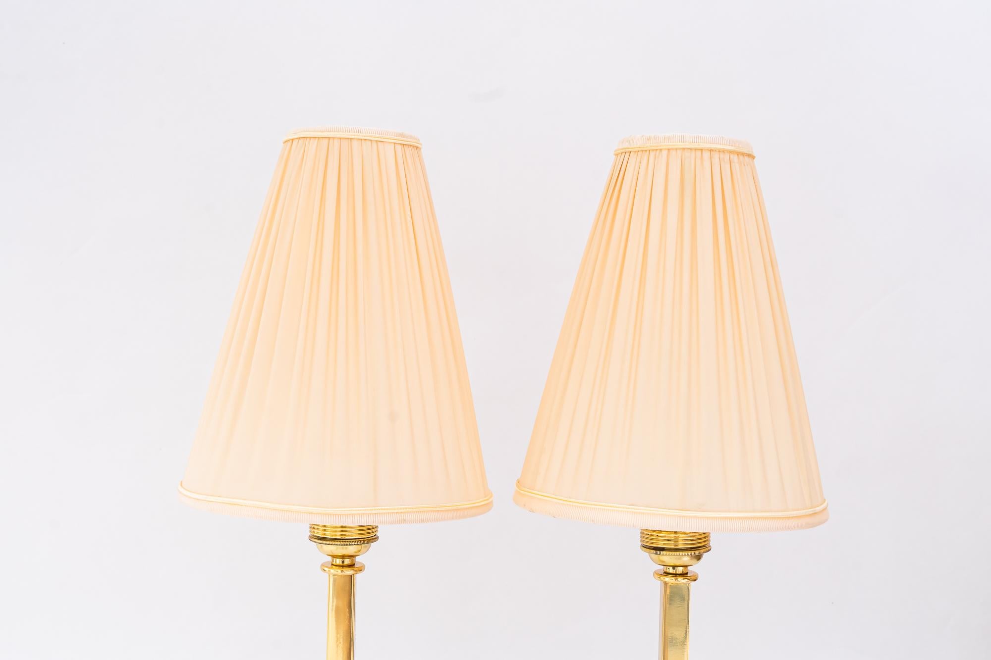 2 Art Deco Tischlampen mit Stoffschirmen Wien um 1920er Jahre (Art déco) im Angebot