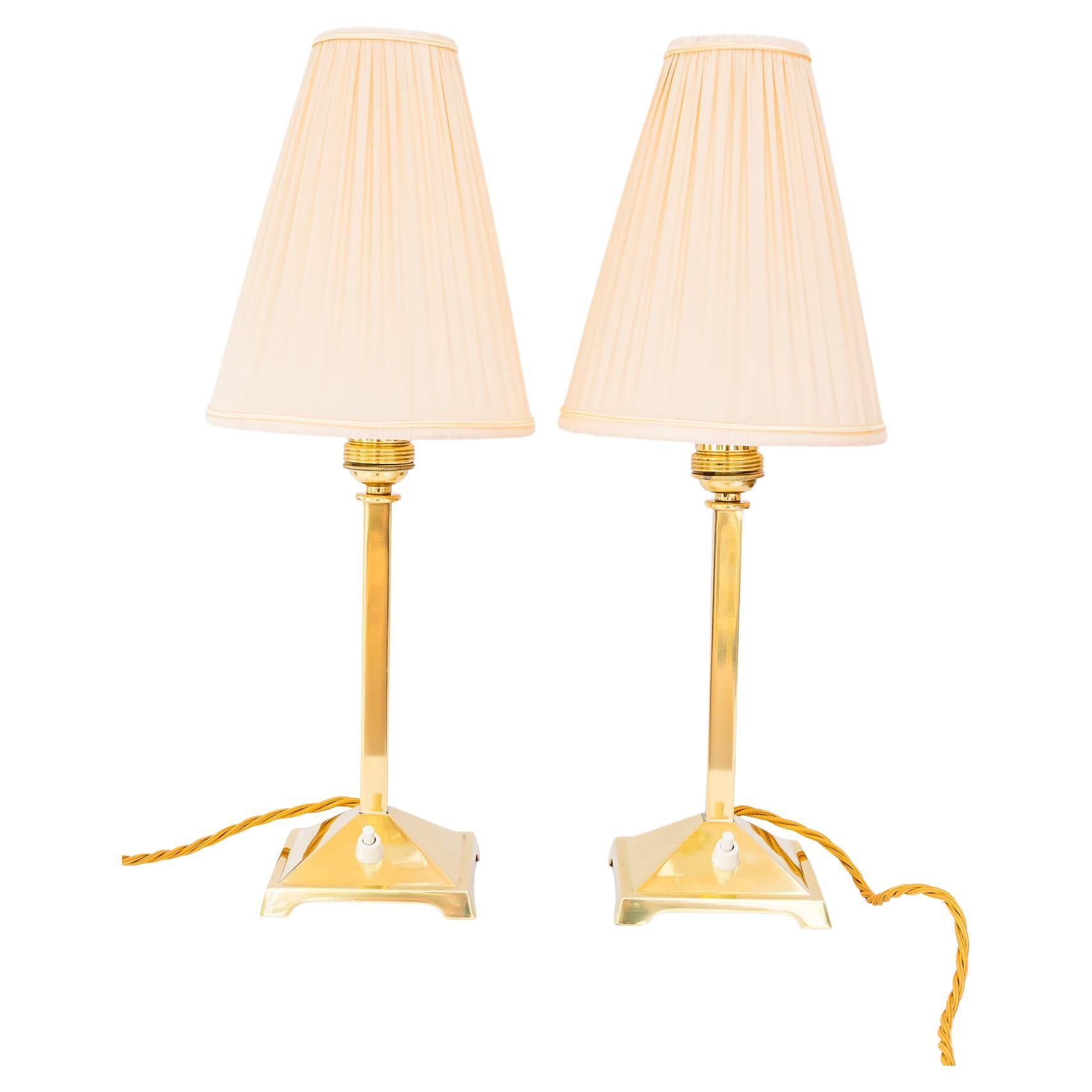 2 lampade da tavolo Art Deco con paralumi in tessuto vienna 1920 circa