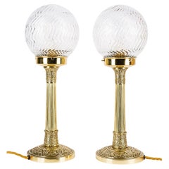 2 lampes de bureau Art Déco avec abat-jour en verre viennoise des années 1920