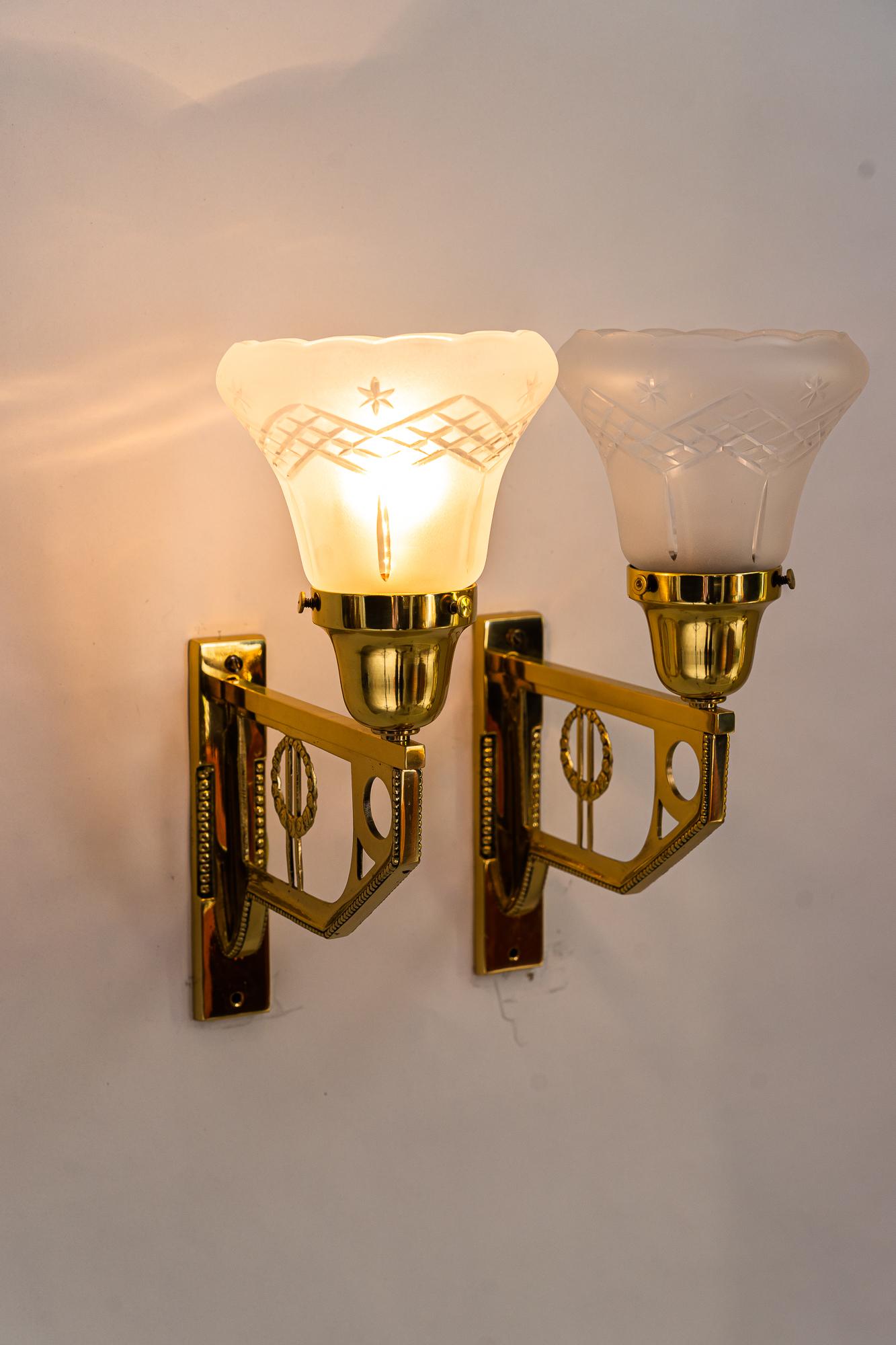 Early 20th Century 2 Art Deco Wall Lamps Around 1920s For Sale