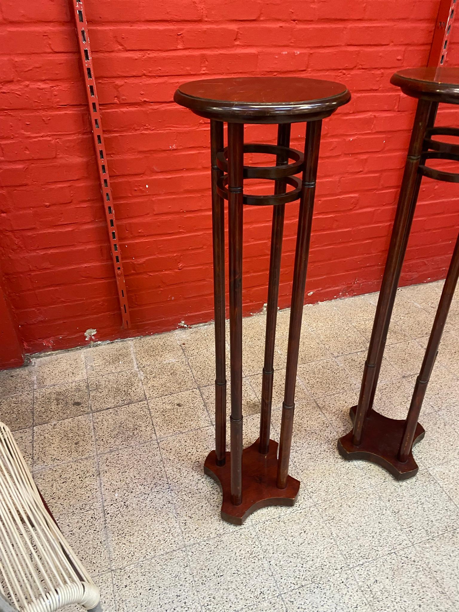 2 piédestaux en bois Art Nouveau, vers 1900 Bon état - En vente à Saint-Ouen, FR
