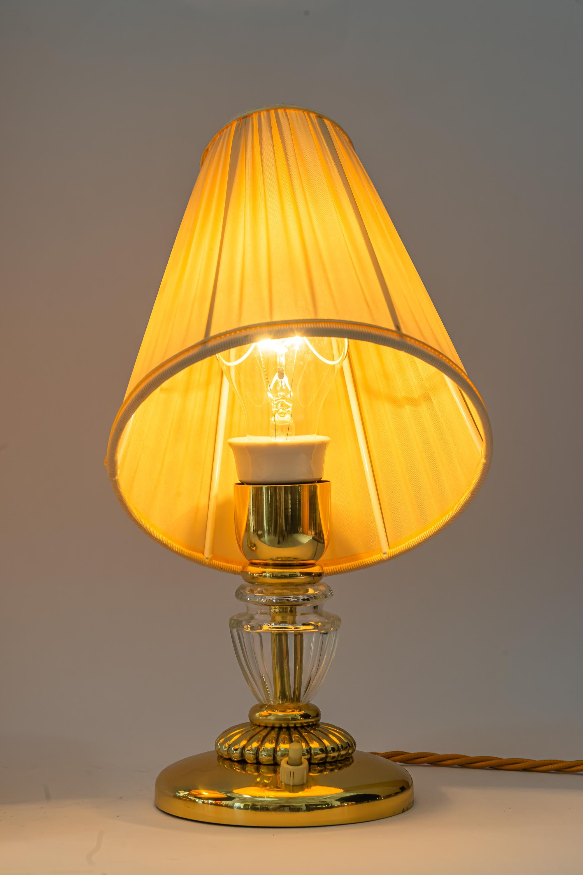 2 lampes de table Bakalowits avec abat-jour en tissu vienne vers 1950 en vente 3