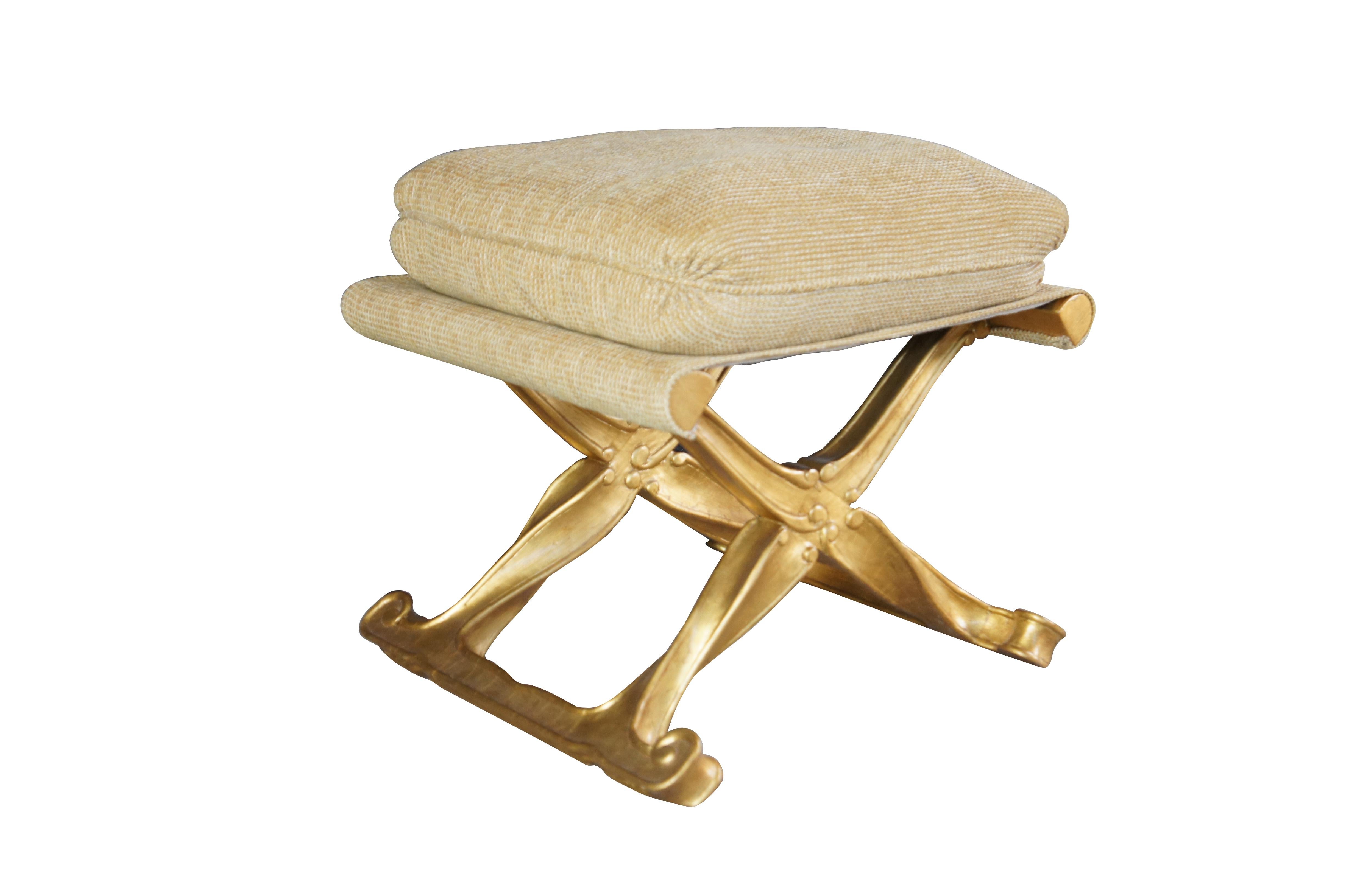 2 par de reposapiés otomanos franceses Luis XV dorados en forma de X Baker Furniture Estadounidense en venta
