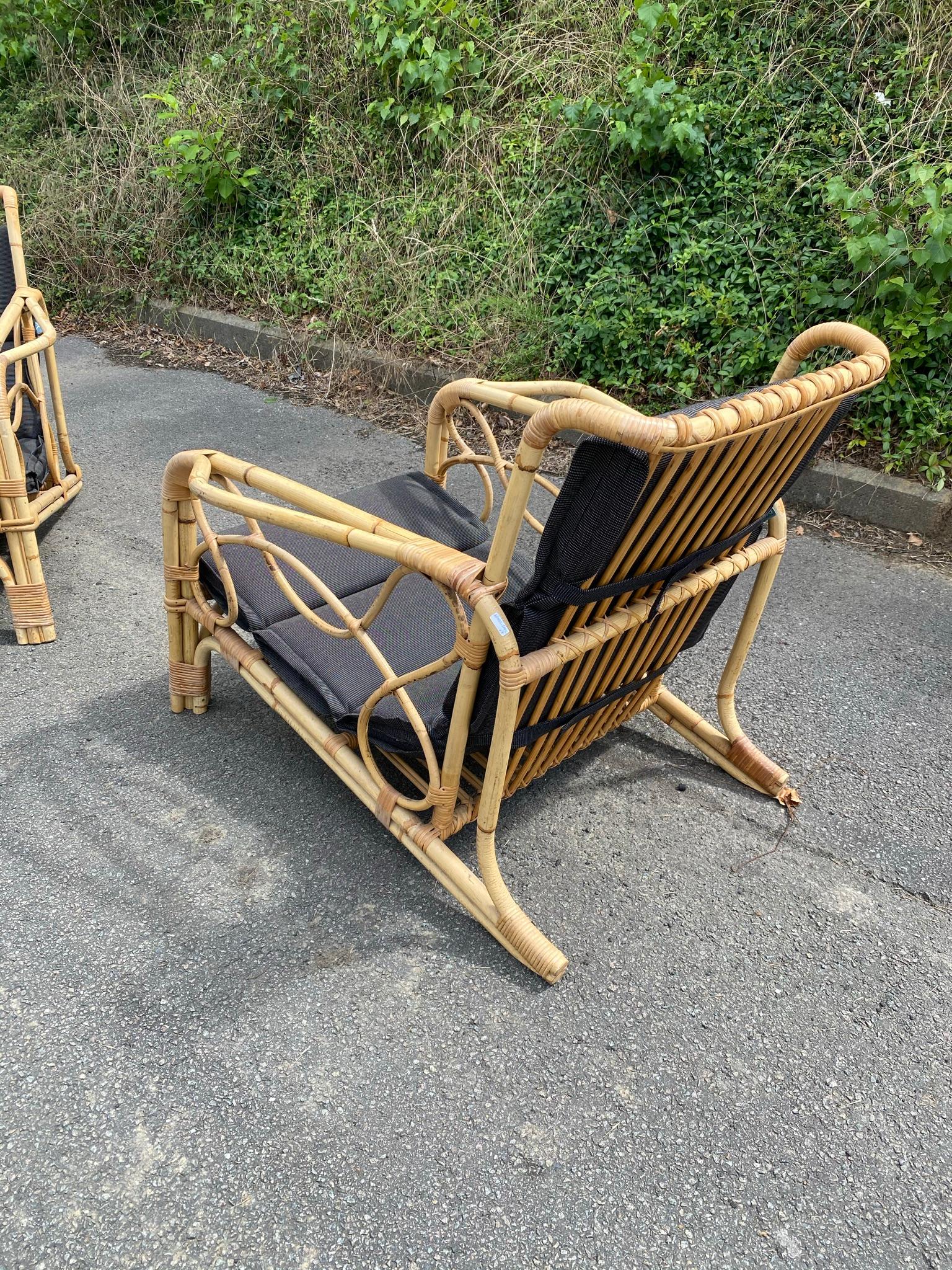 2 Bamboo and Rattan Armchairs and Their Cushionsc, circa 1970 In Good Condition For Sale In Saint-Ouen, FR