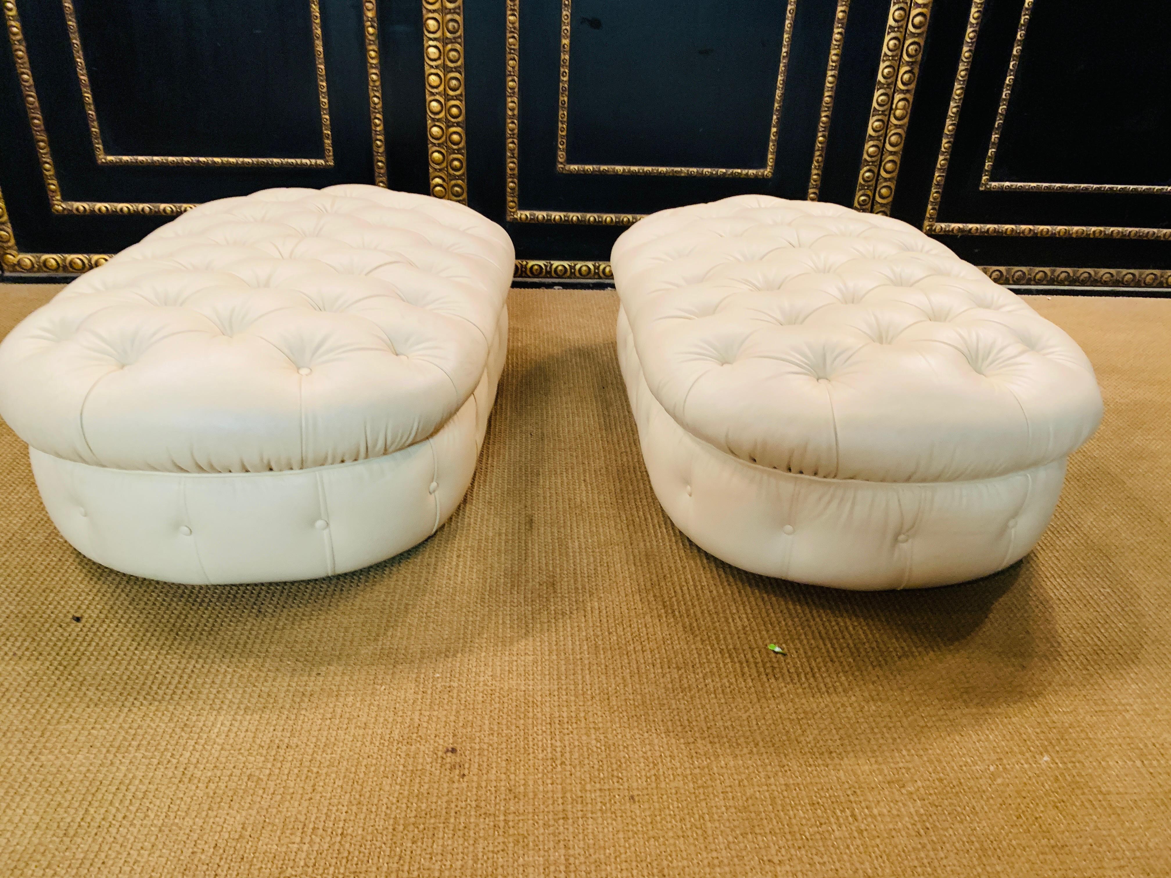 2 Beautiful Chesterfield Stools in Beige Leather Oval Shape For Sale 4