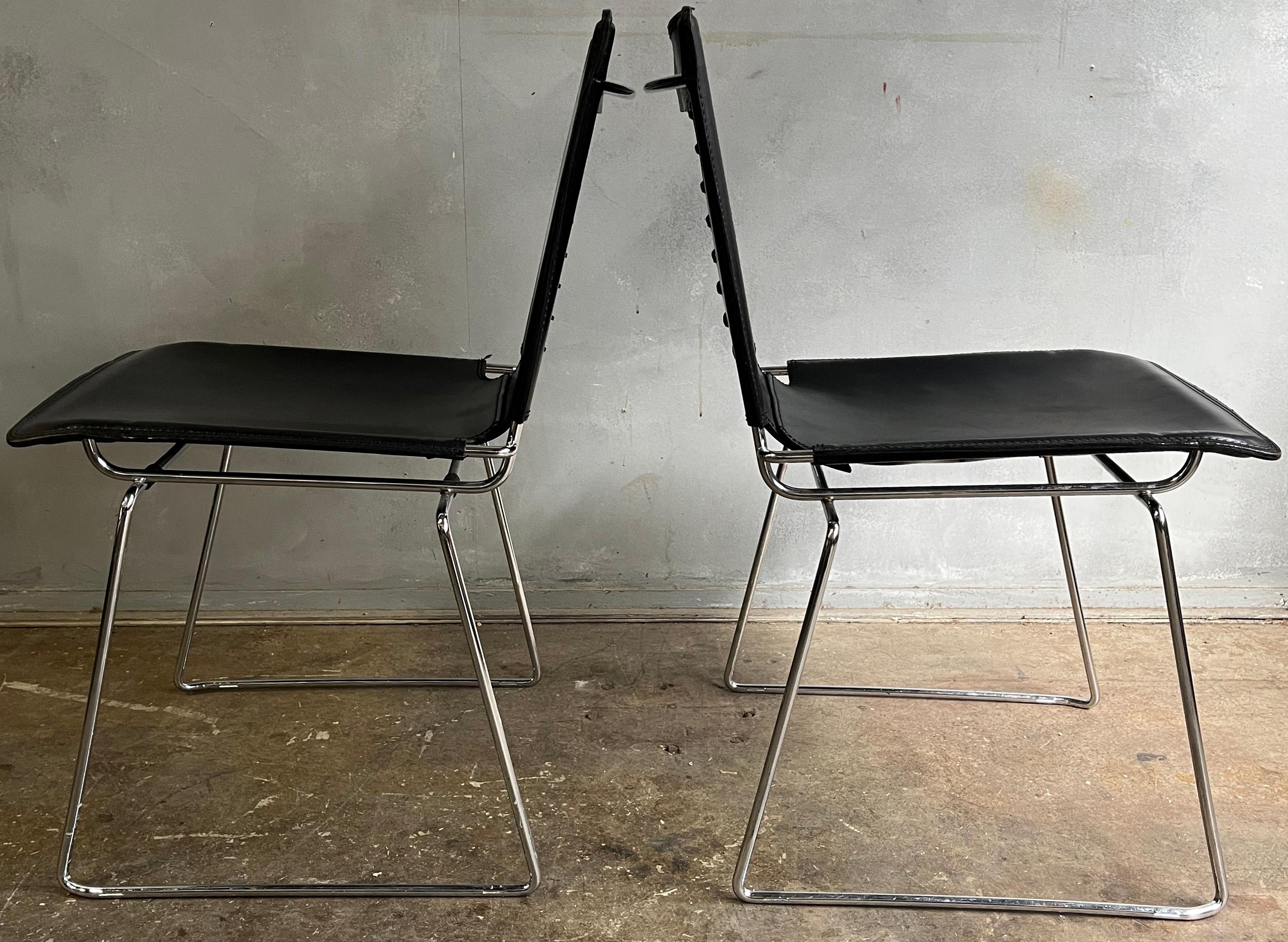 2 Beautiful Midcentury Leather Chairs by ICF (pair) For Sale 4